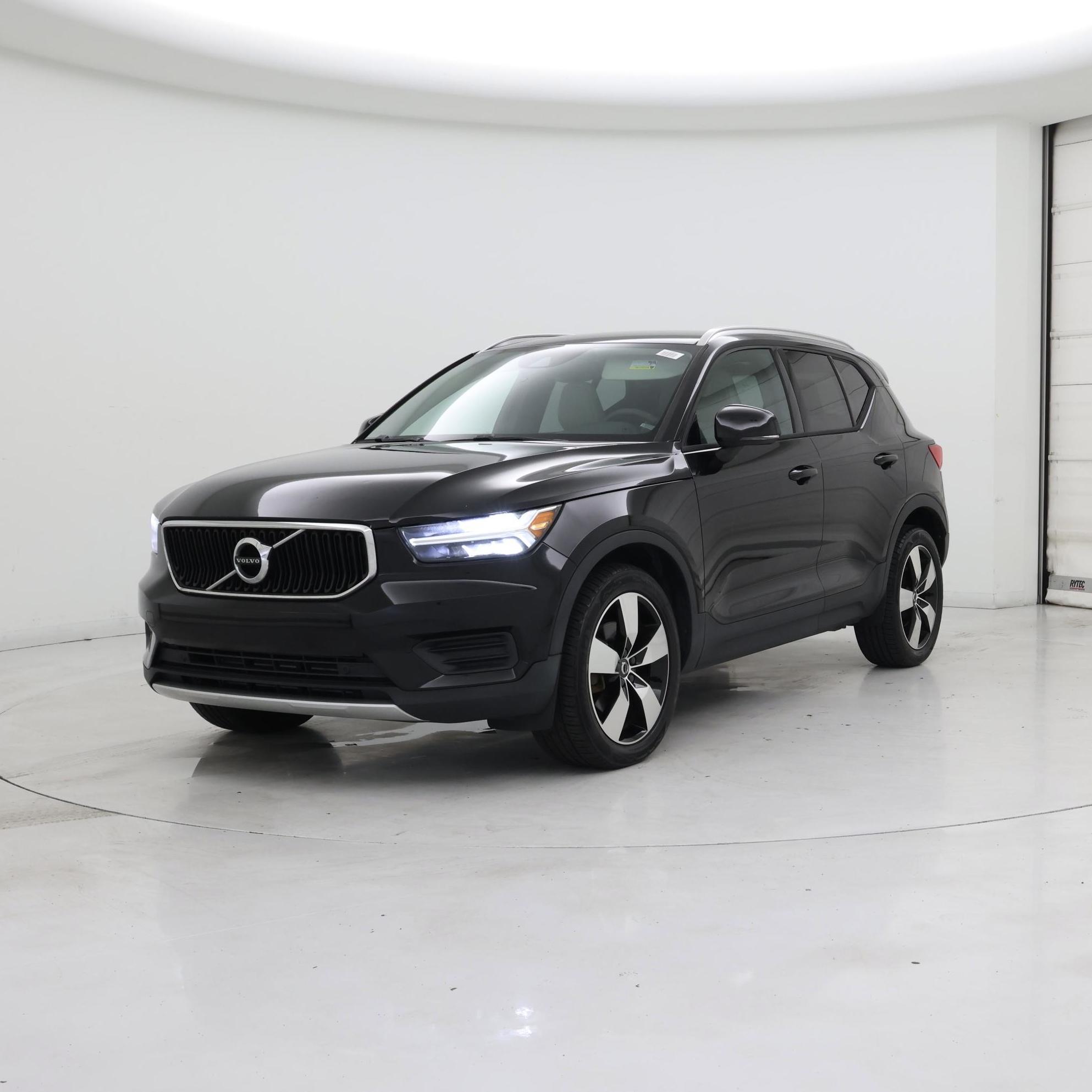 Thumbnail: 2020 Volvo XC40 - 4