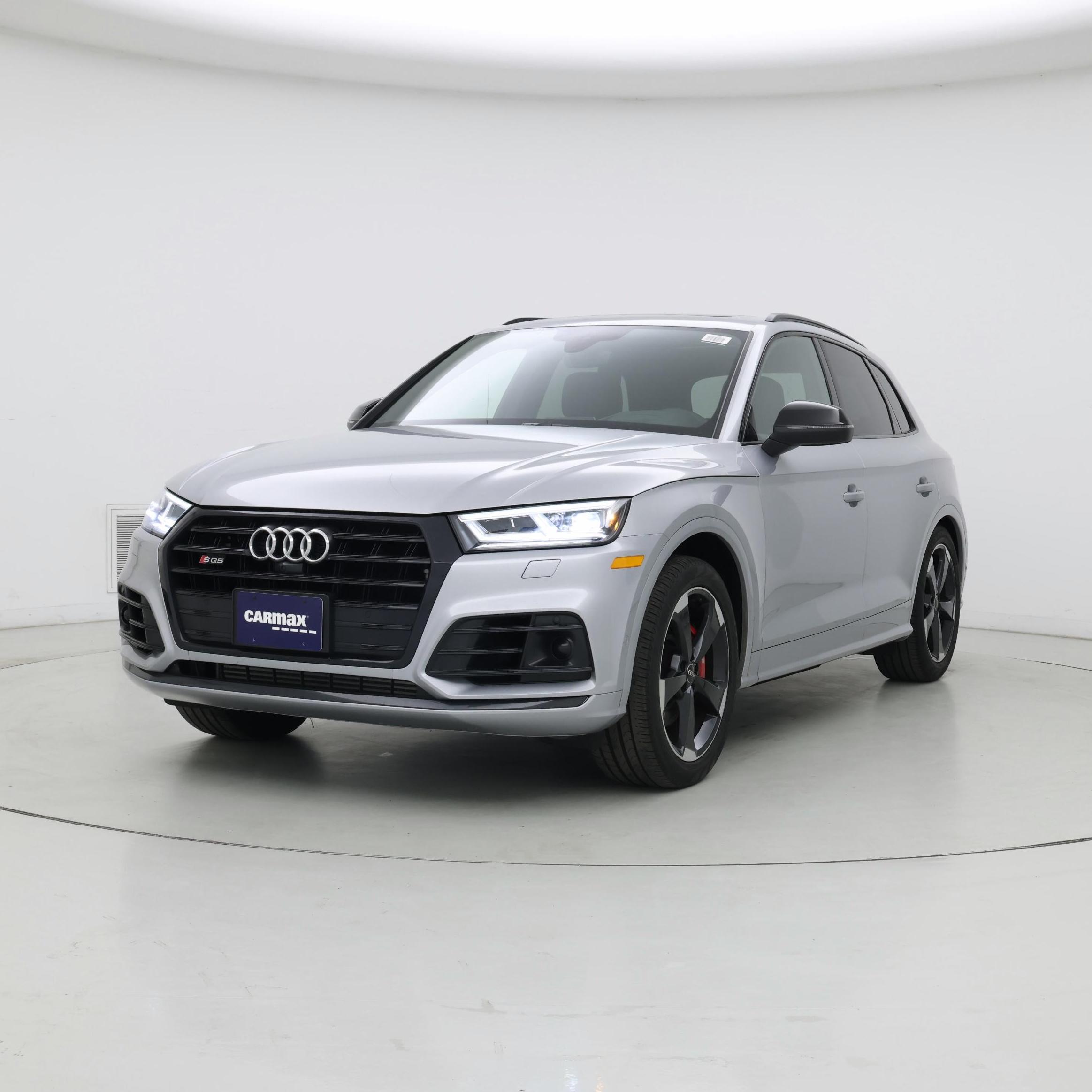 Thumbnail: 2019 Audi SQ5 - 4