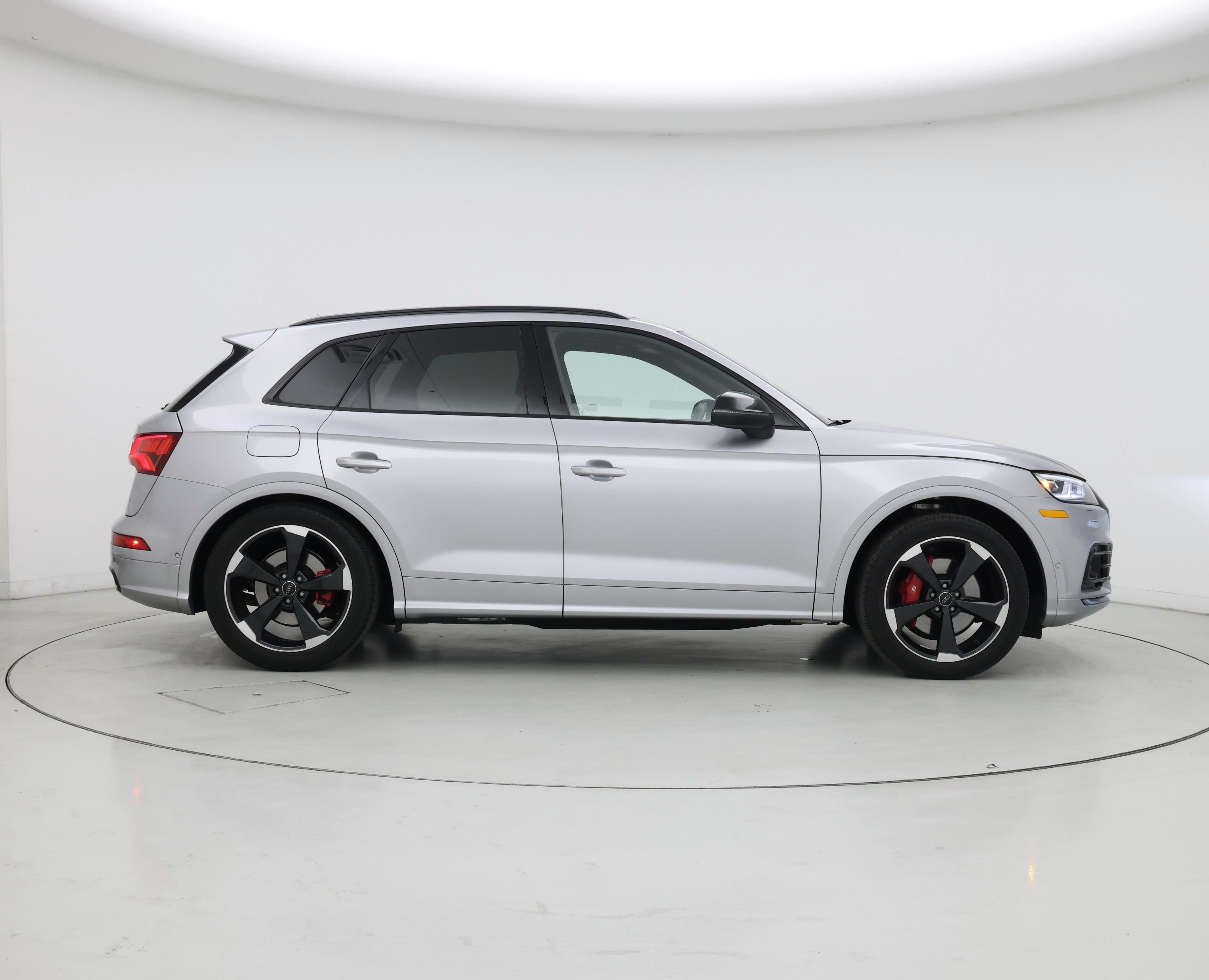 Thumbnail: 2019 Audi SQ5 - 7
