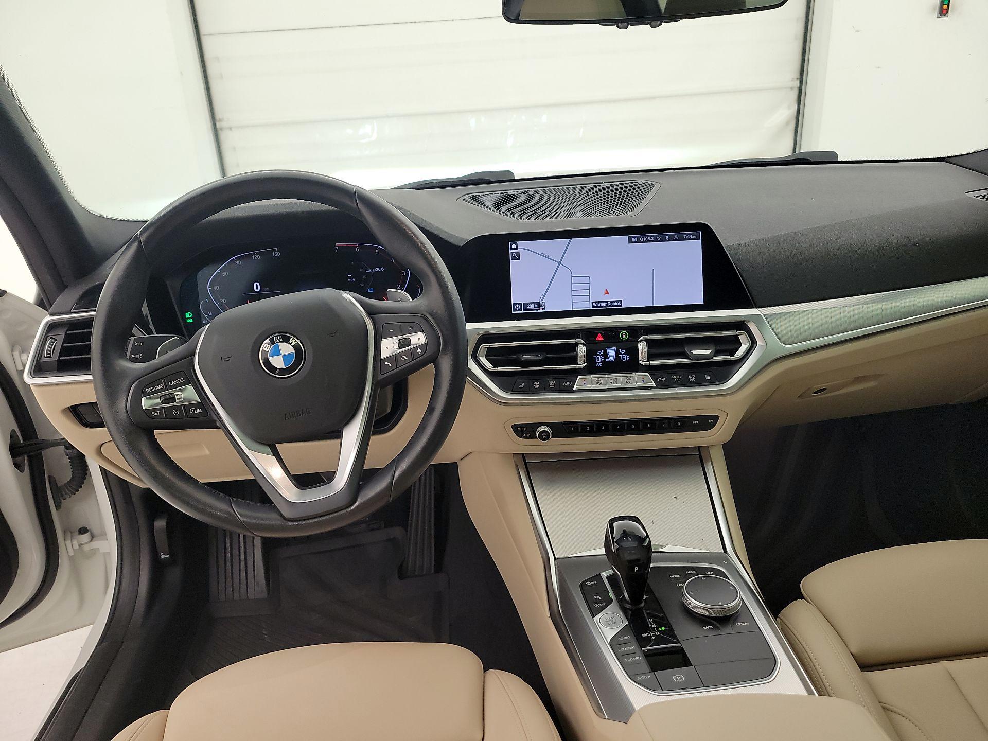 Thumbnail: 2021 BMW 3 Series - 9