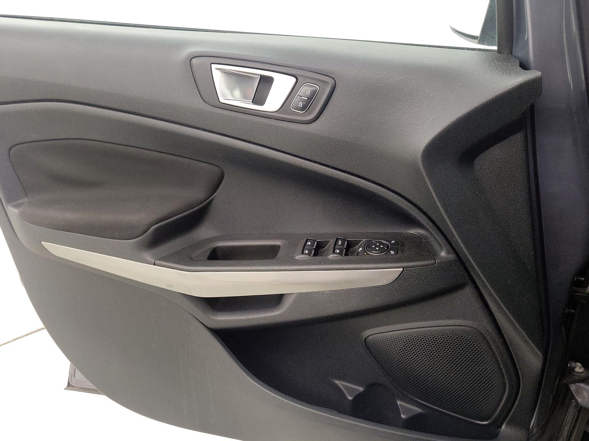 Thumbnail: 2018 Ford EcoSport - 12