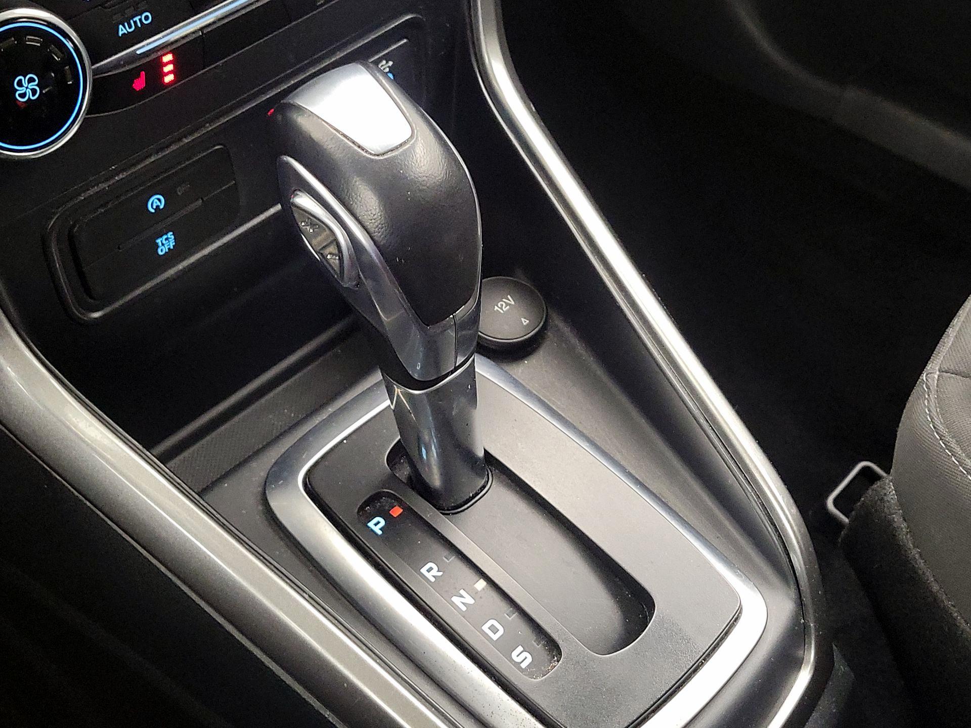 Thumbnail: 2018 Ford EcoSport - 18