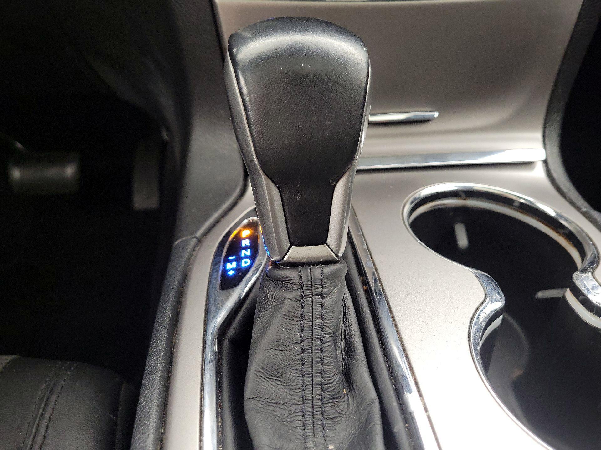 Thumbnail: 2019 Jeep Grand Cherokee - 18