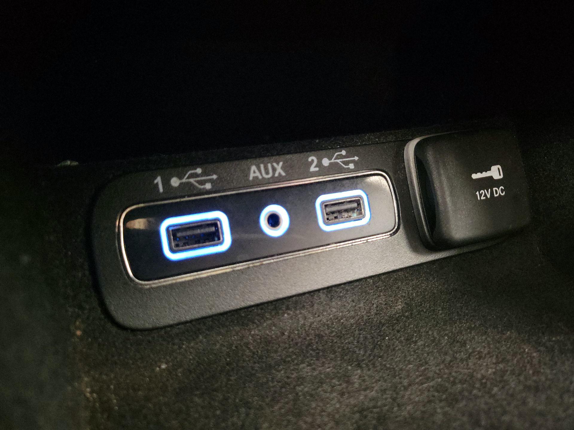 Thumbnail: 2019 Jeep Grand Cherokee - 19