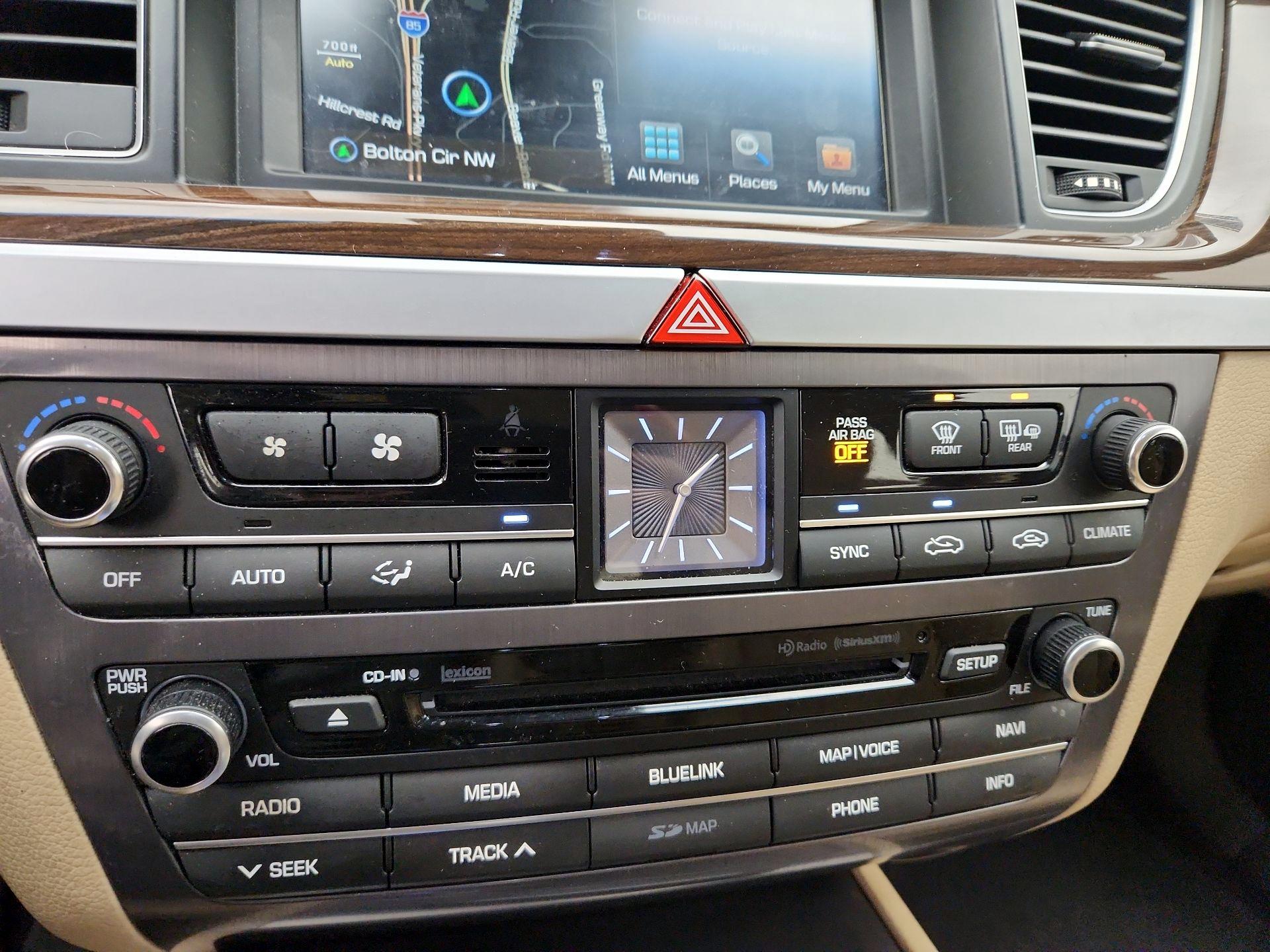 Thumbnail: 2017 Genesis G80 - 17