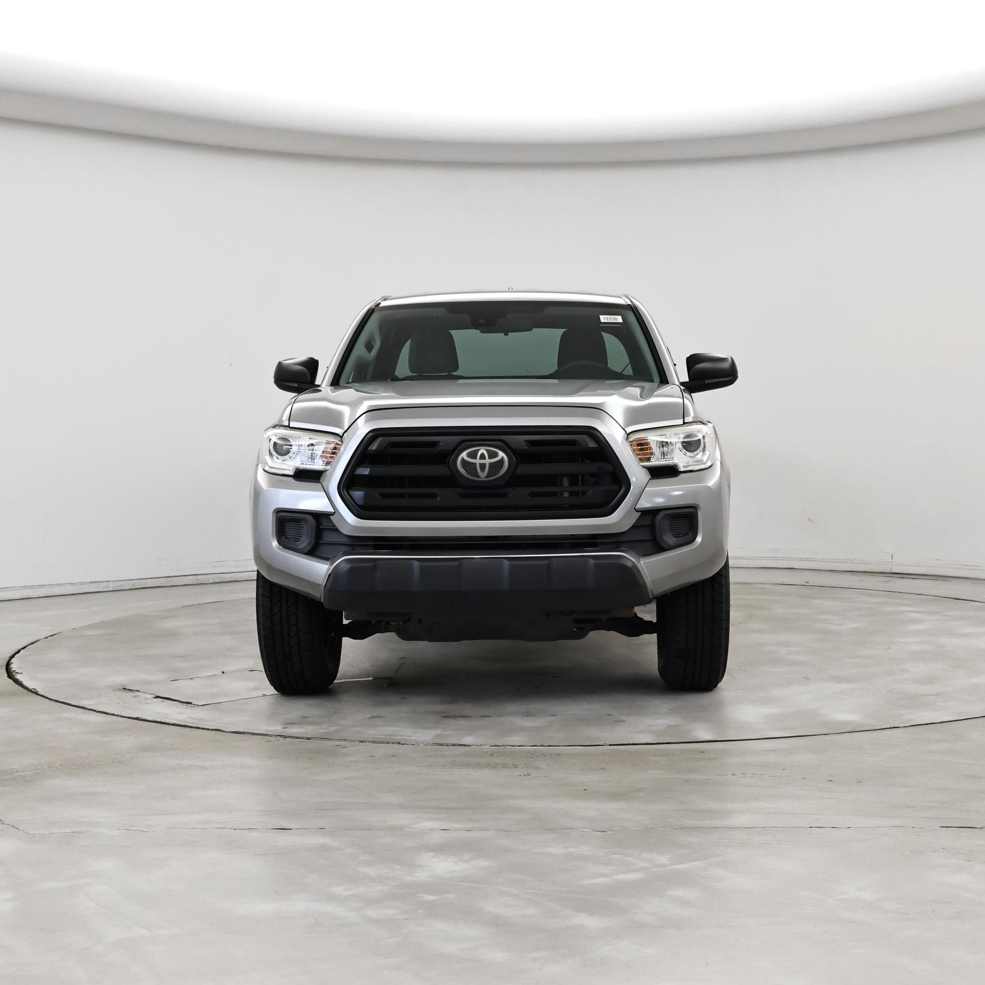 Thumbnail: 2018 Toyota Tacoma - 5