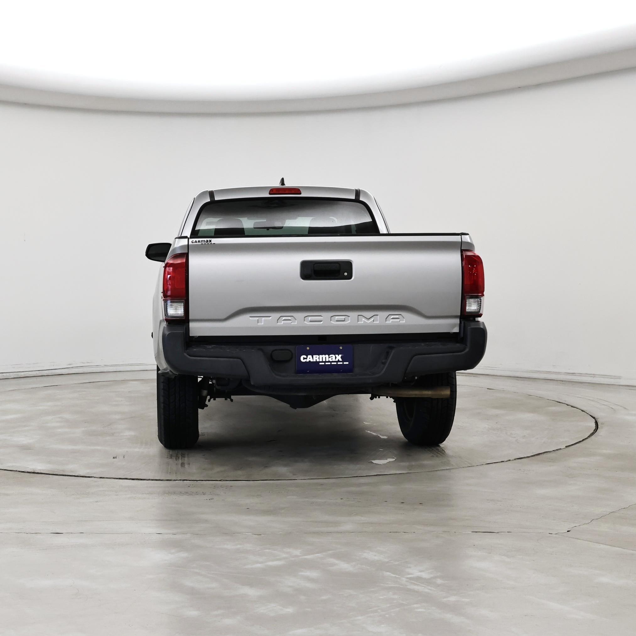 Thumbnail: 2018 Toyota Tacoma - 6