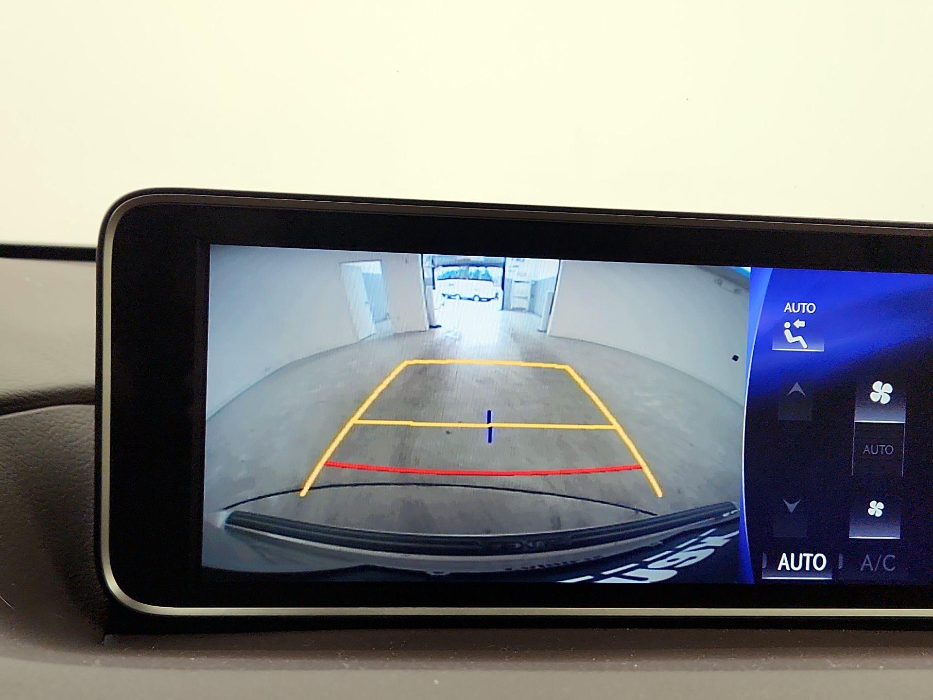 Thumbnail: 2019 Lexus RX - 15