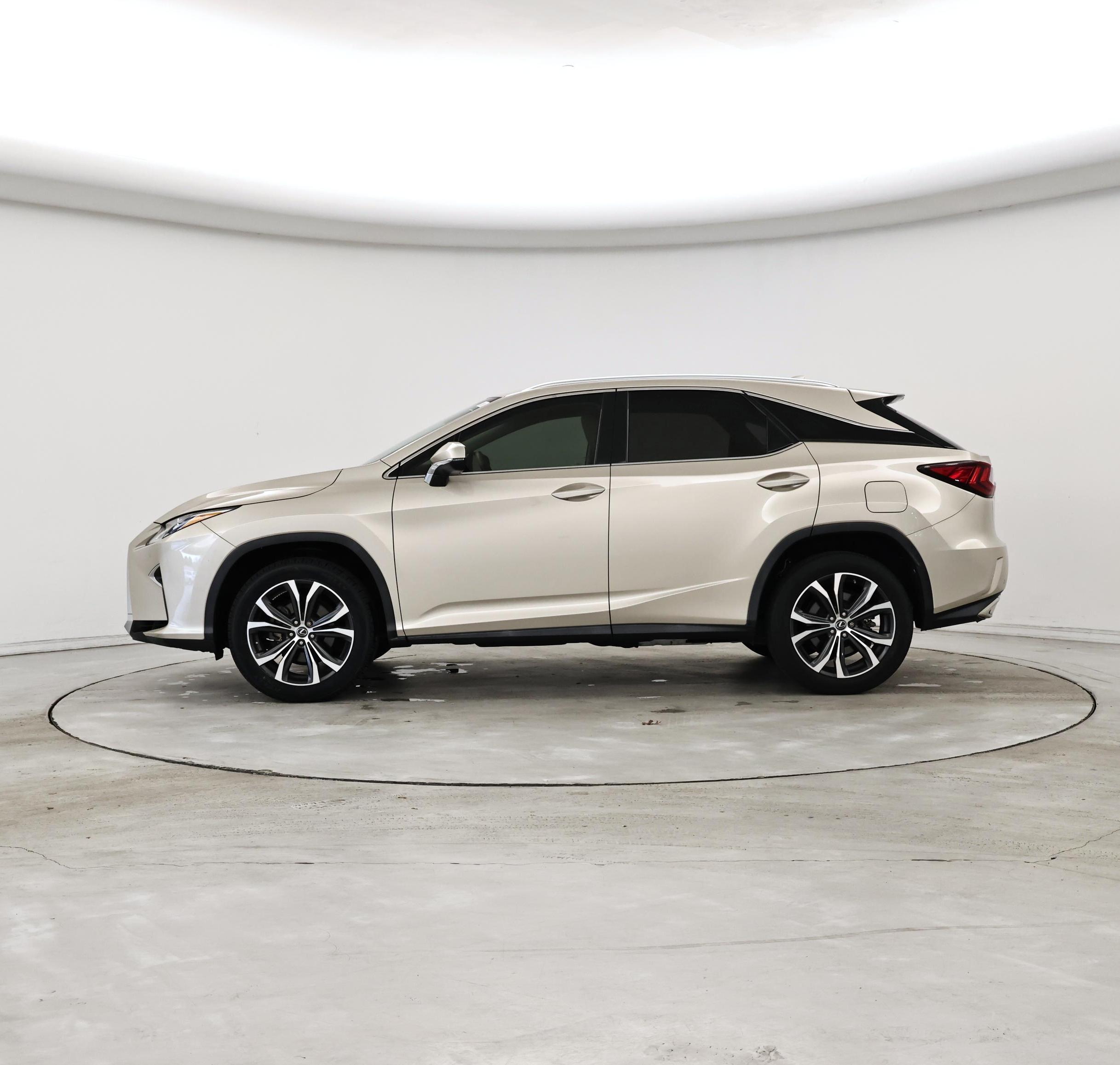 Thumbnail: 2019 Lexus RX - 3