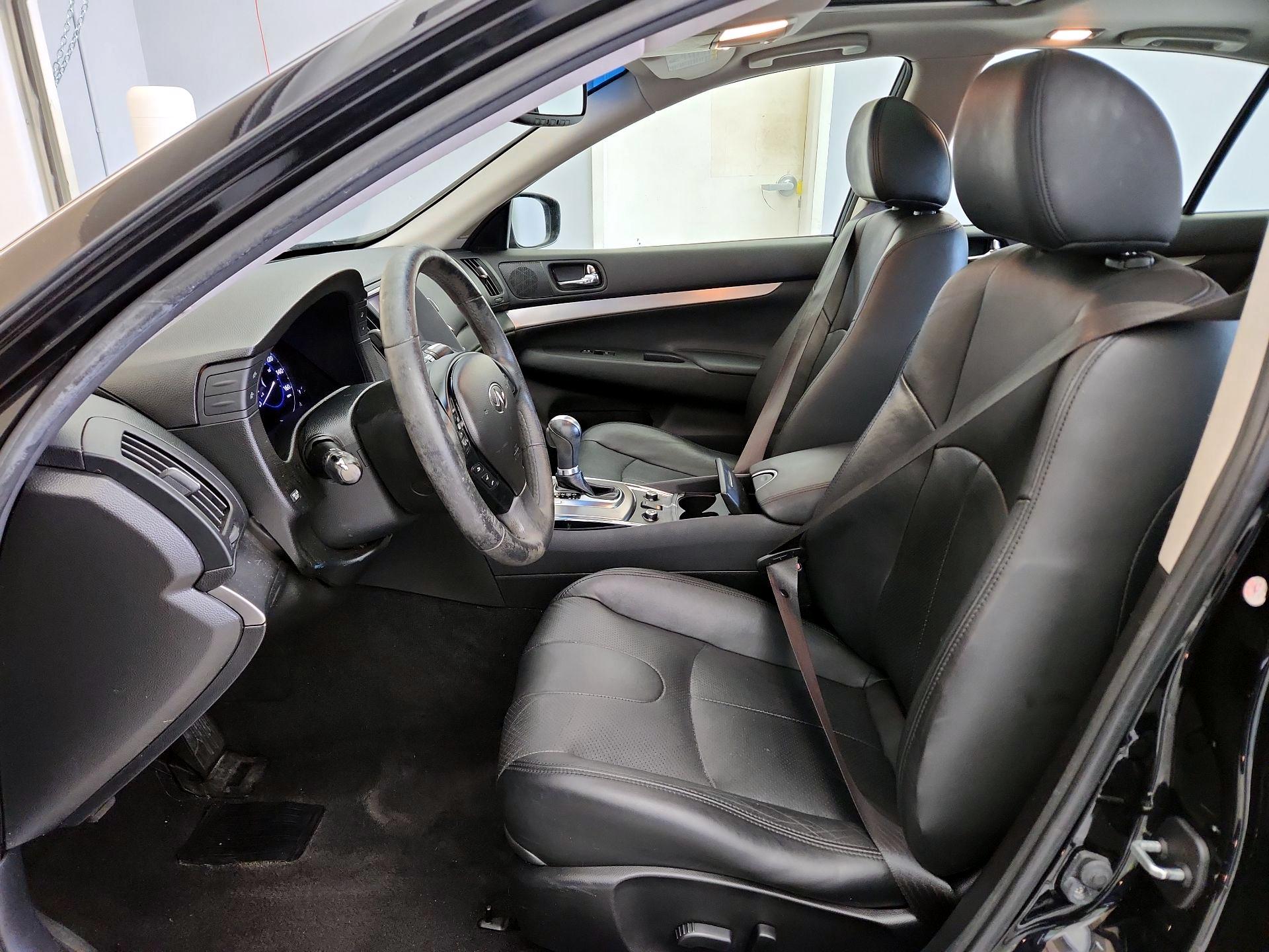 Thumbnail: 2015 INFINITI  - 11