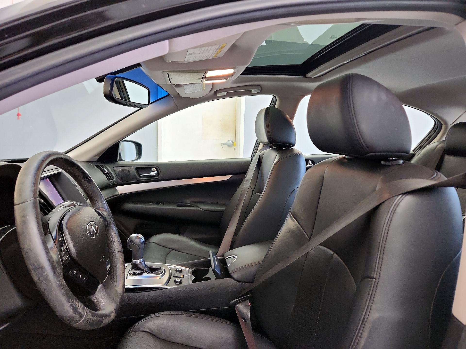 Thumbnail: 2015 INFINITI  - 18