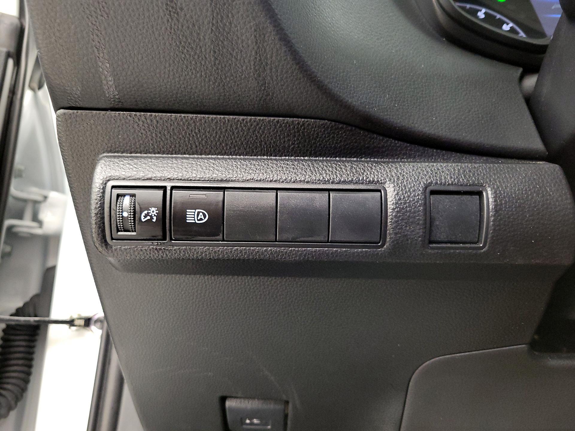 Thumbnail: 2023 Toyota Corolla - 13