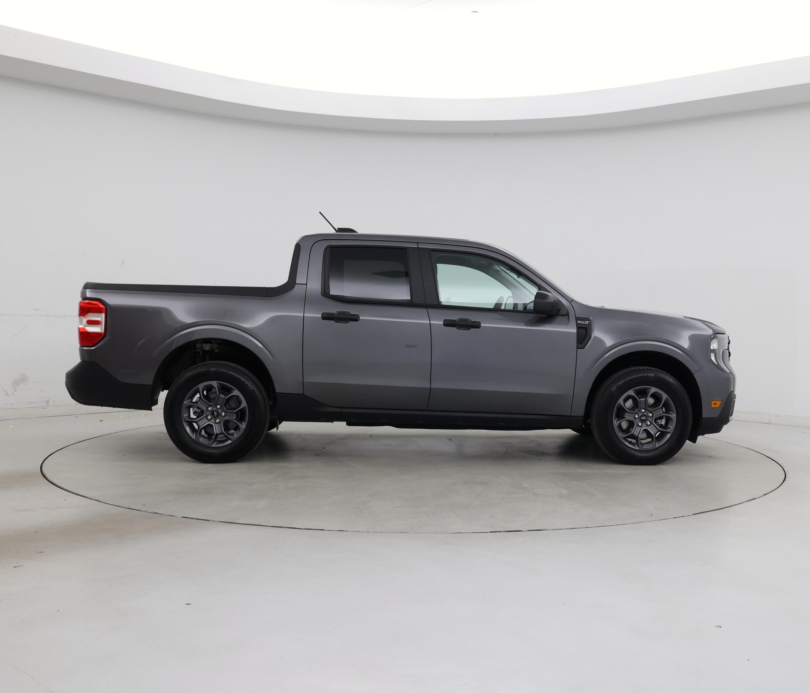 Thumbnail: 2025 Ford Maverick - 7