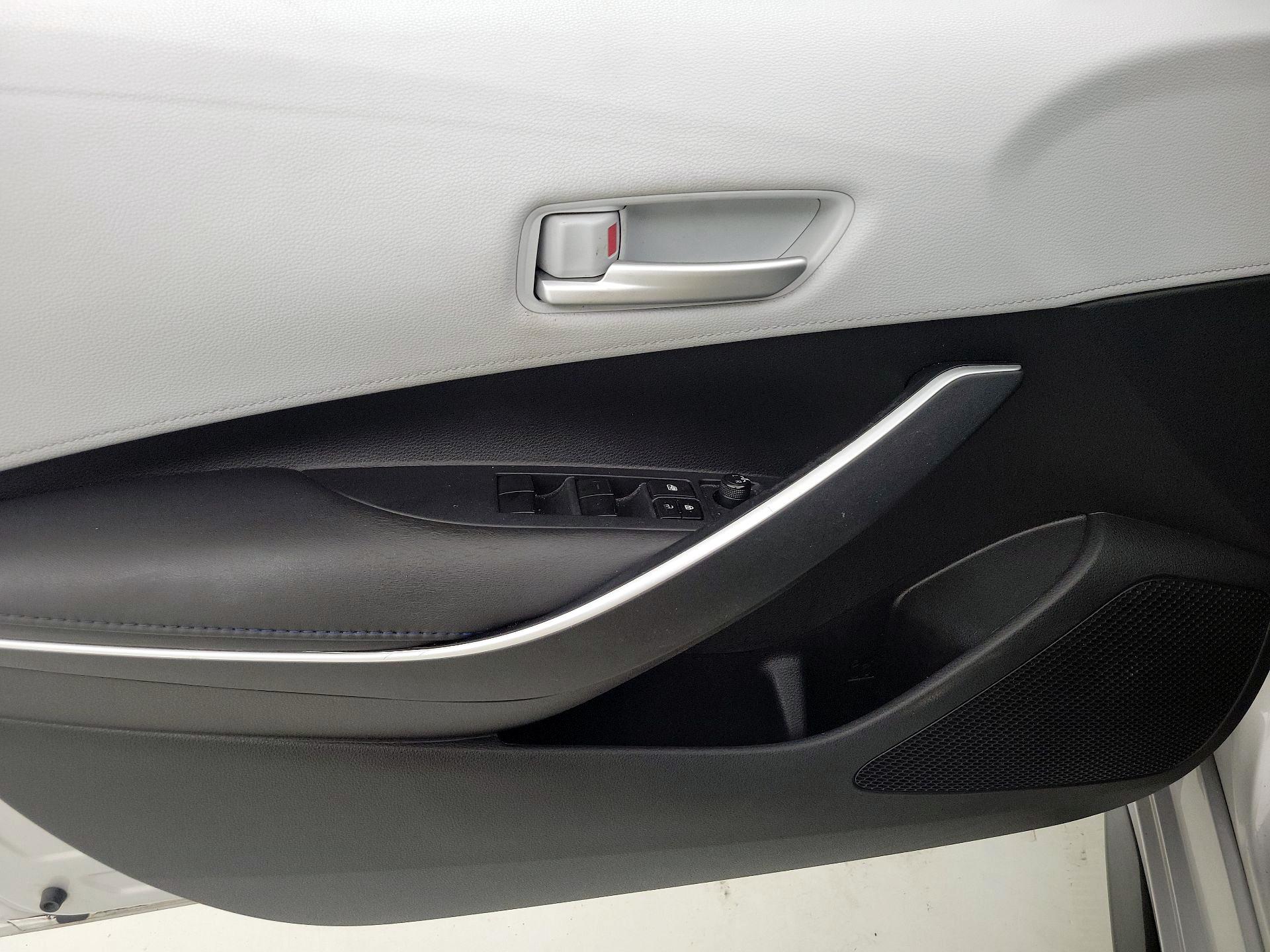 Thumbnail: 2020 Toyota Corolla - 12