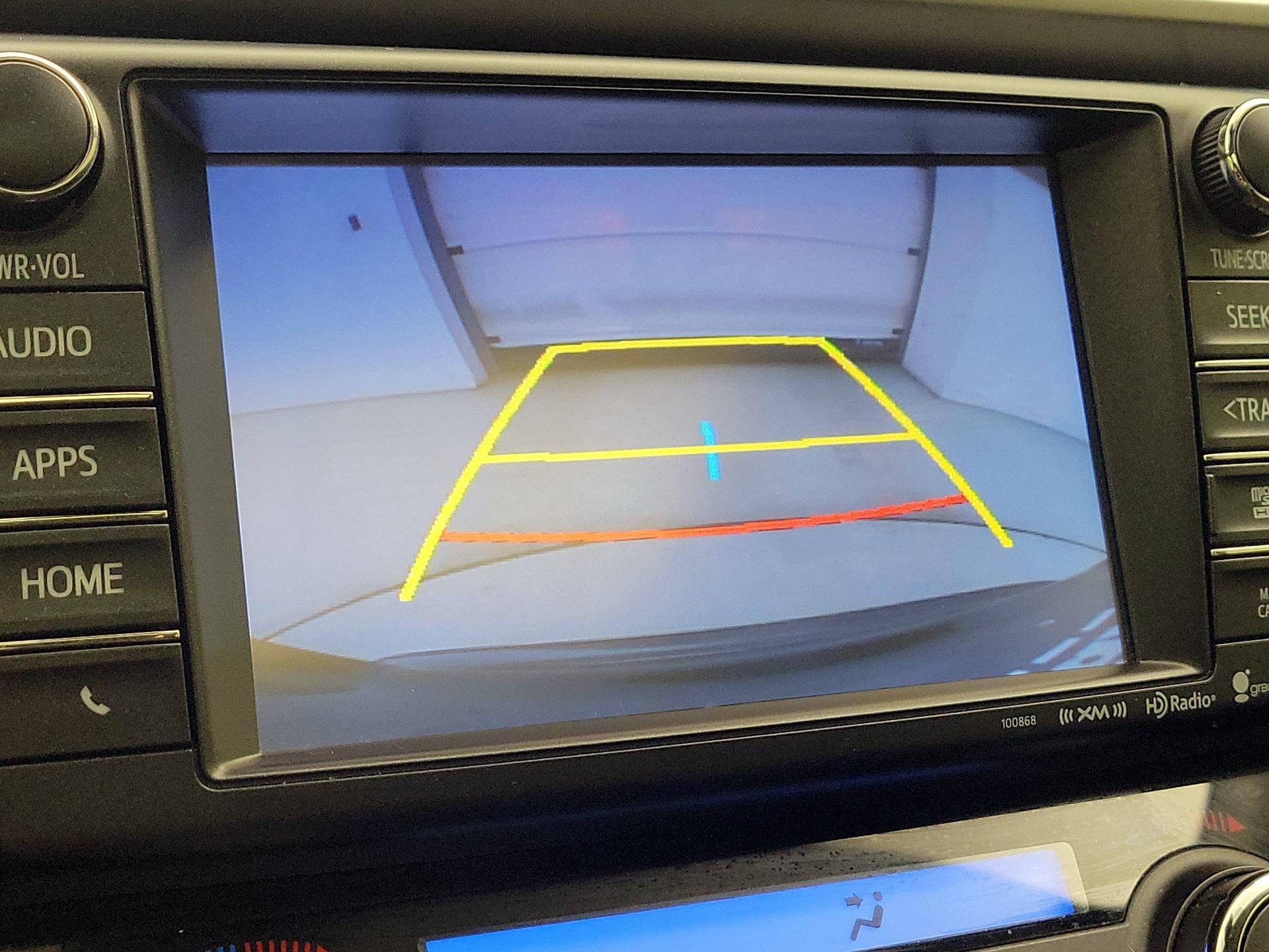 Thumbnail: 2018 Toyota RAV4 - 14