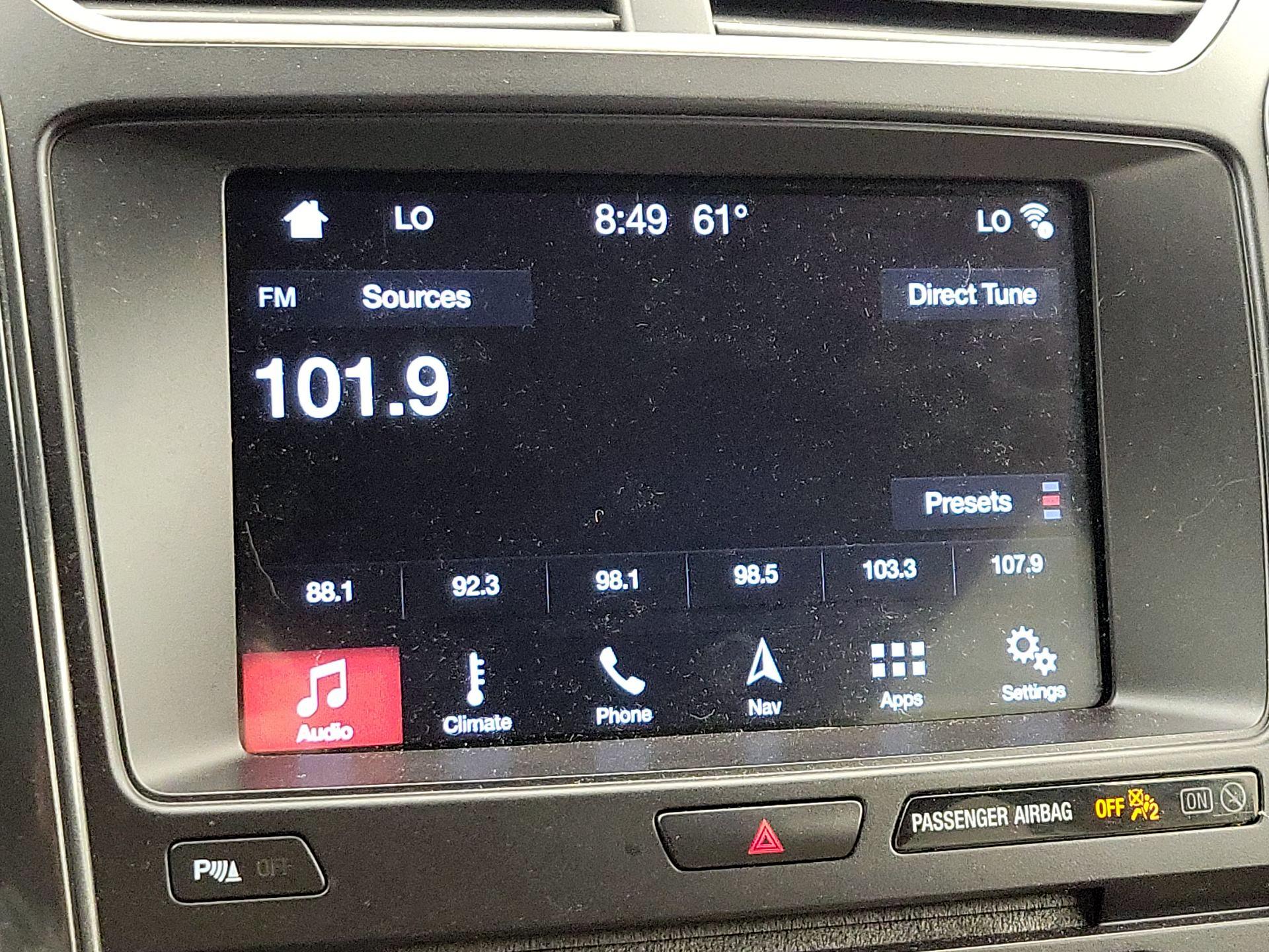 Thumbnail: 2018 Ford Explorer - 16