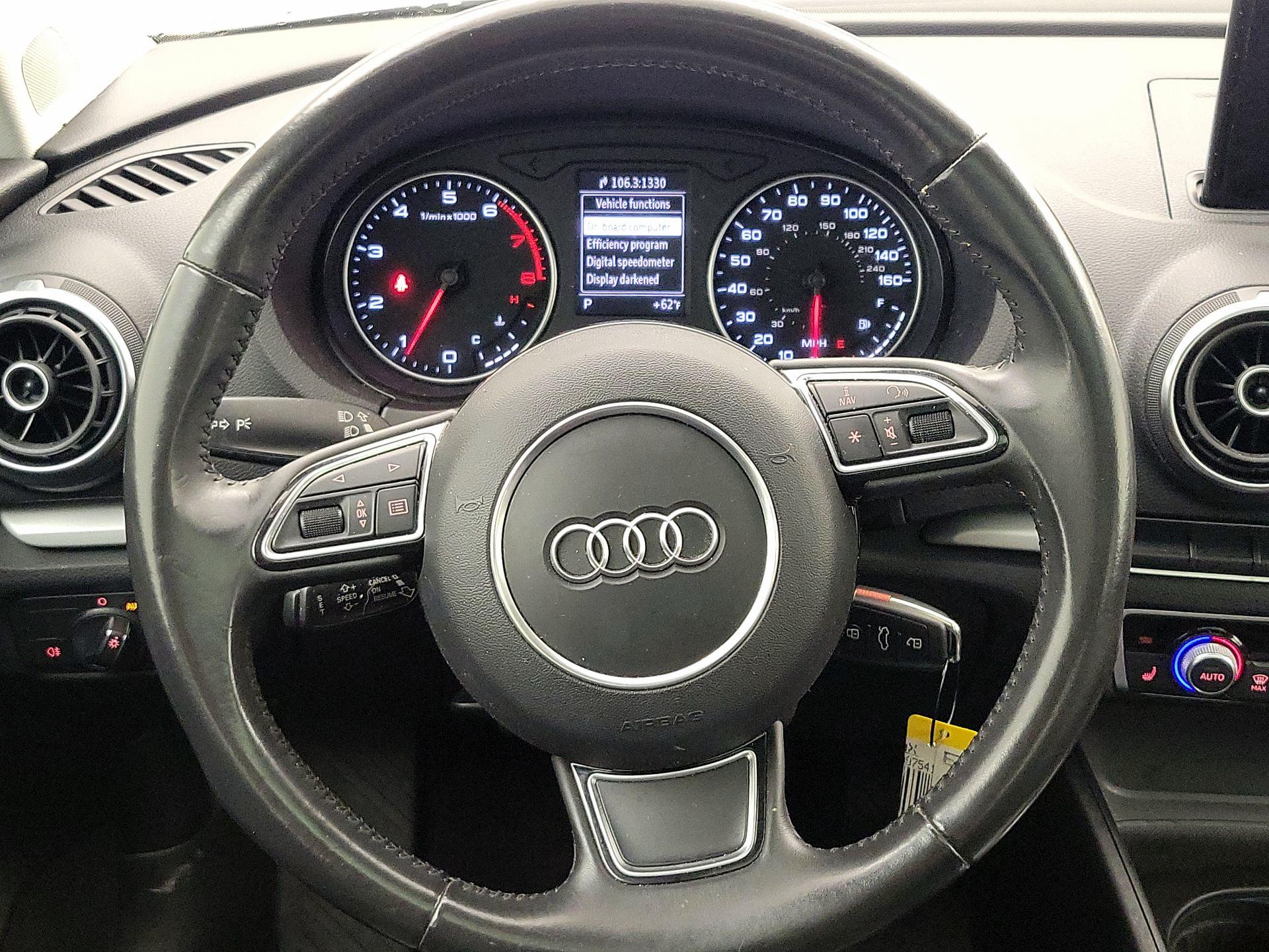 Thumbnail: 2015 Audi S3 - 10