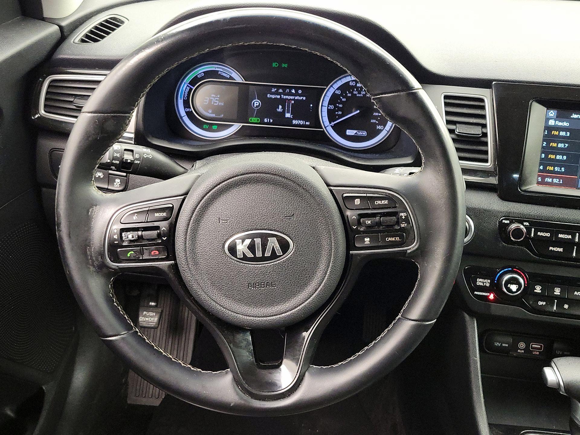 Thumbnail: 2019 Kia Niro - 10