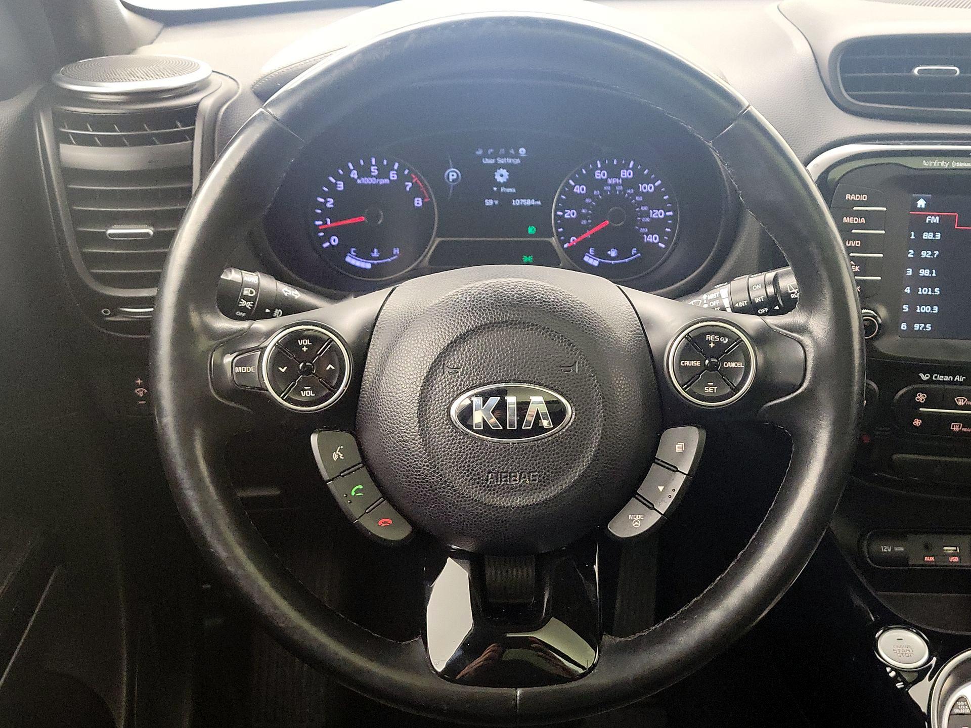 Thumbnail: 2015 Kia Soul - 10