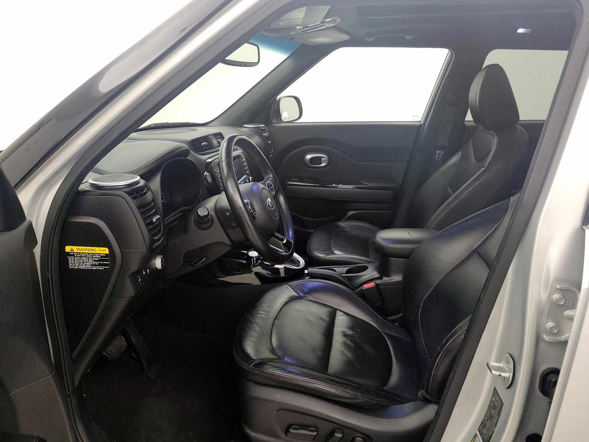 Thumbnail: 2015 Kia Soul - 11