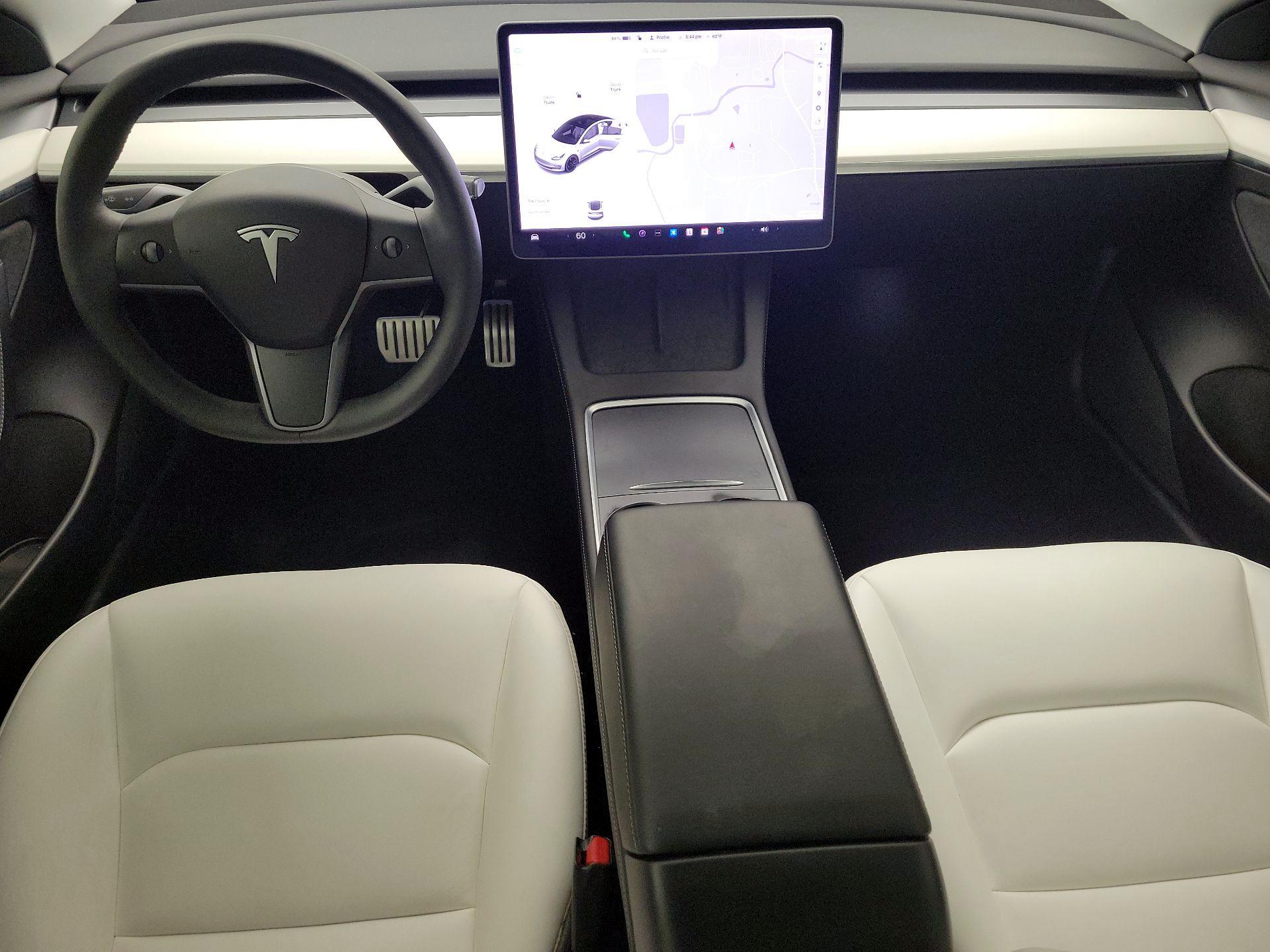 Thumbnail: 2021 Tesla Model 3 - 9