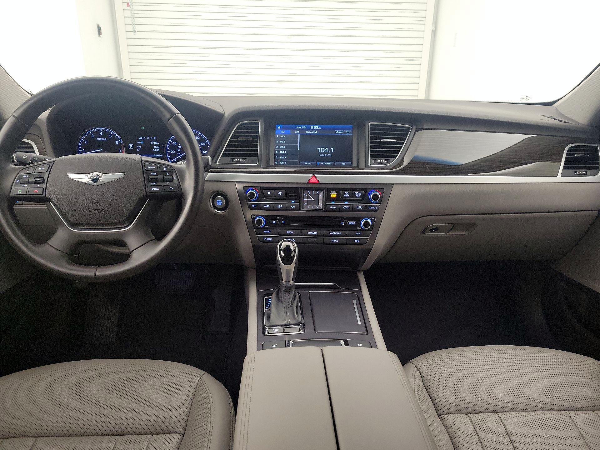 Thumbnail: 2015 Hyundai Genesis - 9