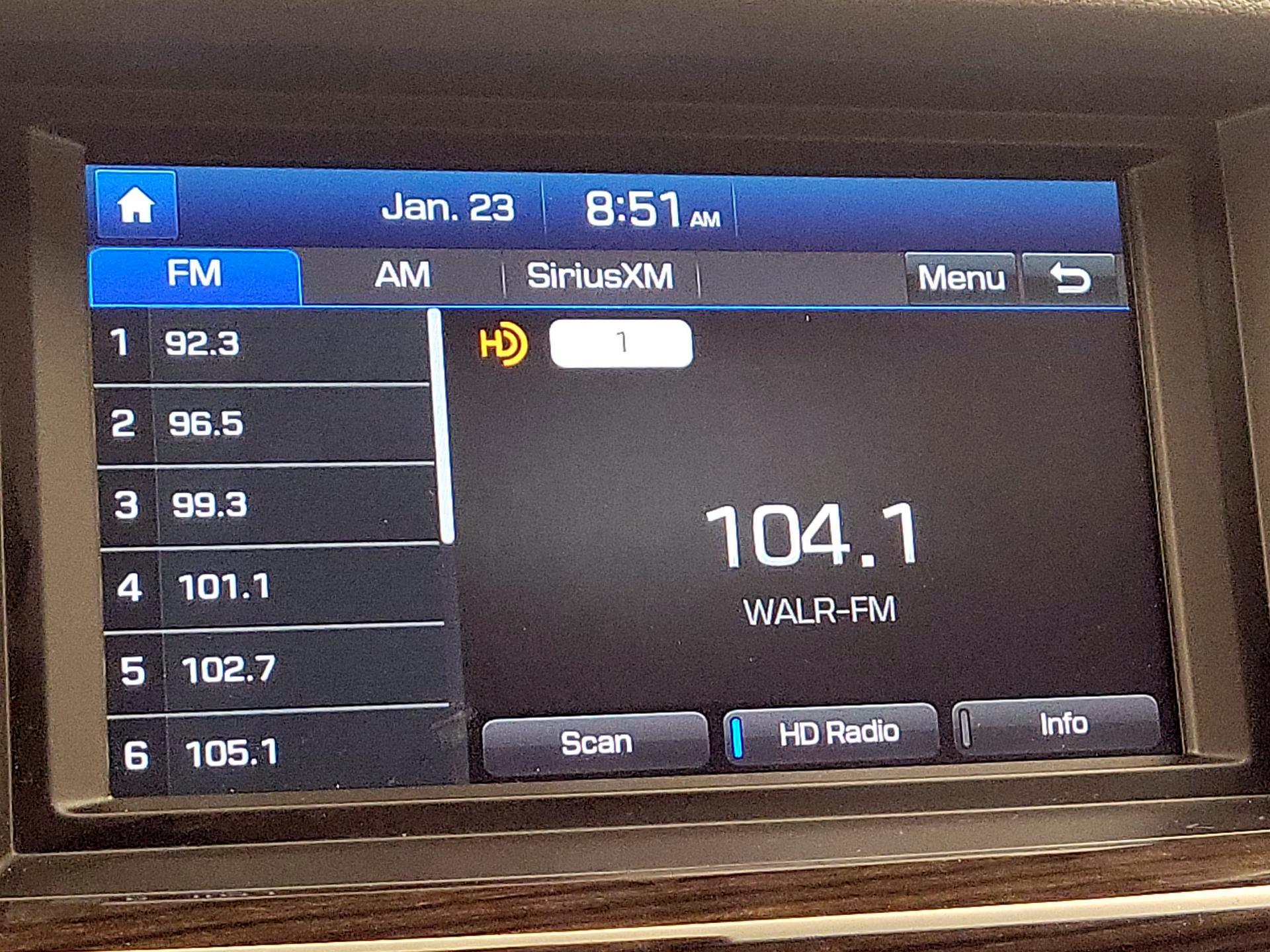 Thumbnail: 2015 Hyundai Genesis - 16