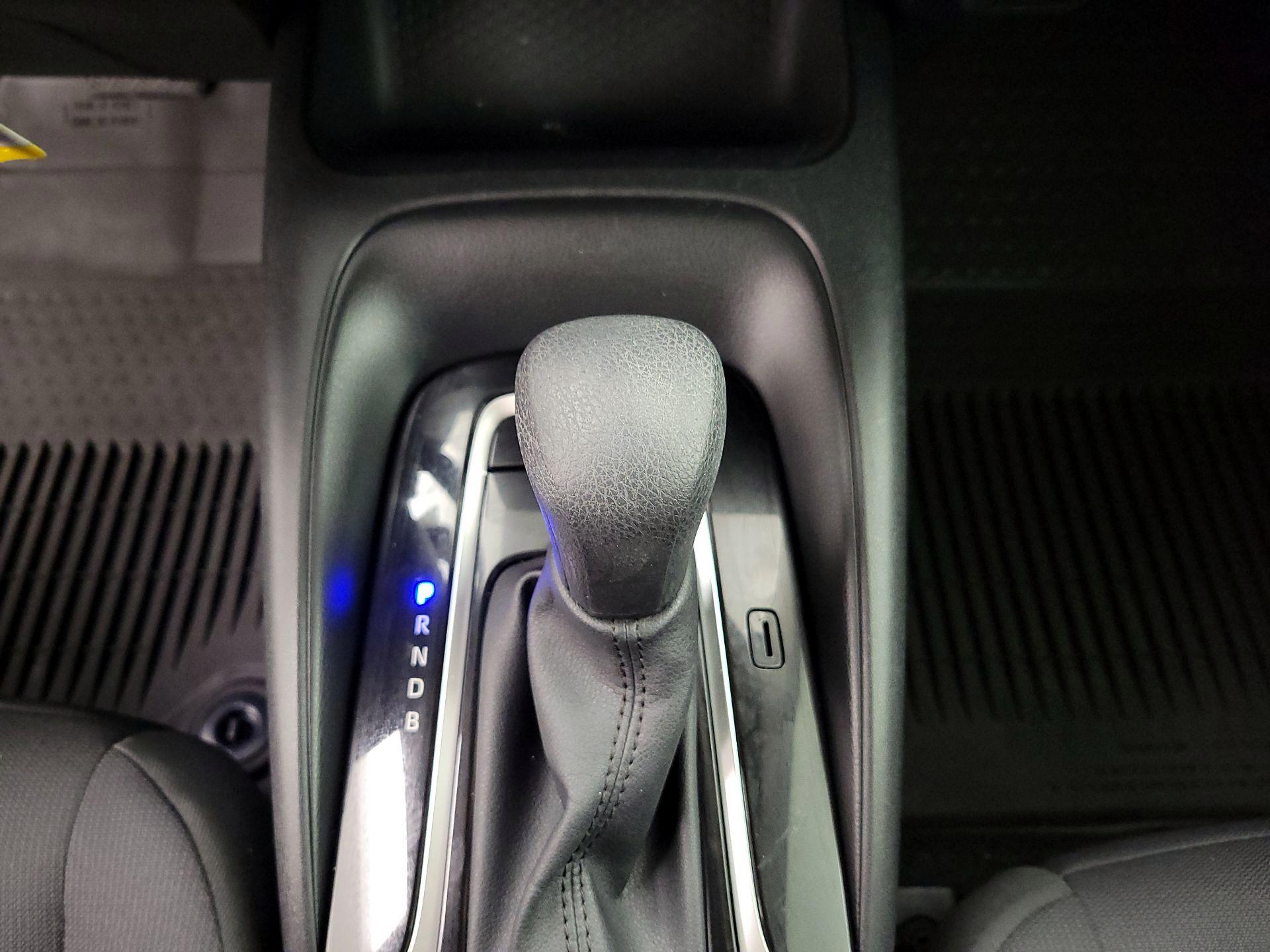 Thumbnail: 2023 Toyota Corolla - 17