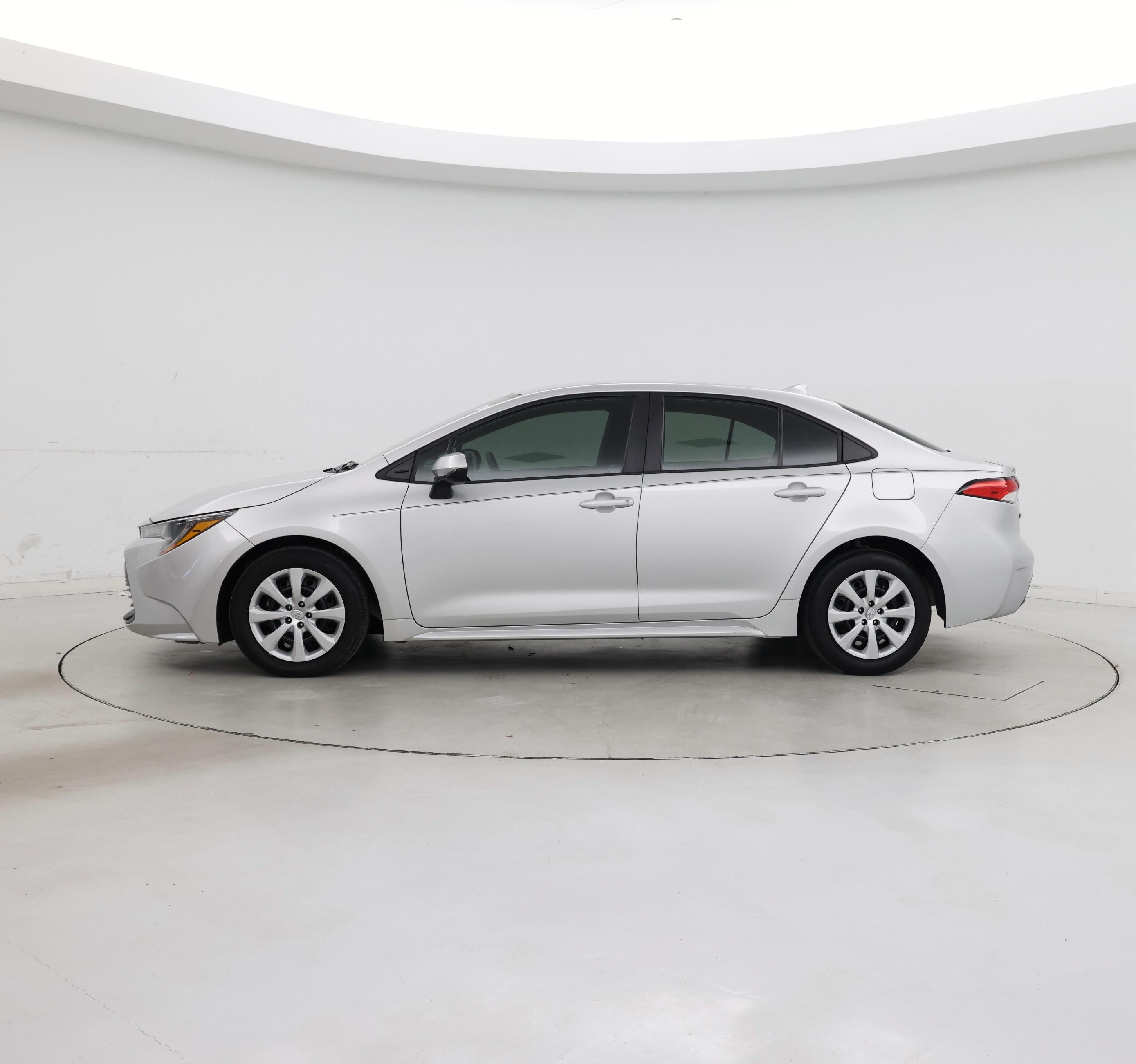 Thumbnail: 2023 Toyota Corolla - 3