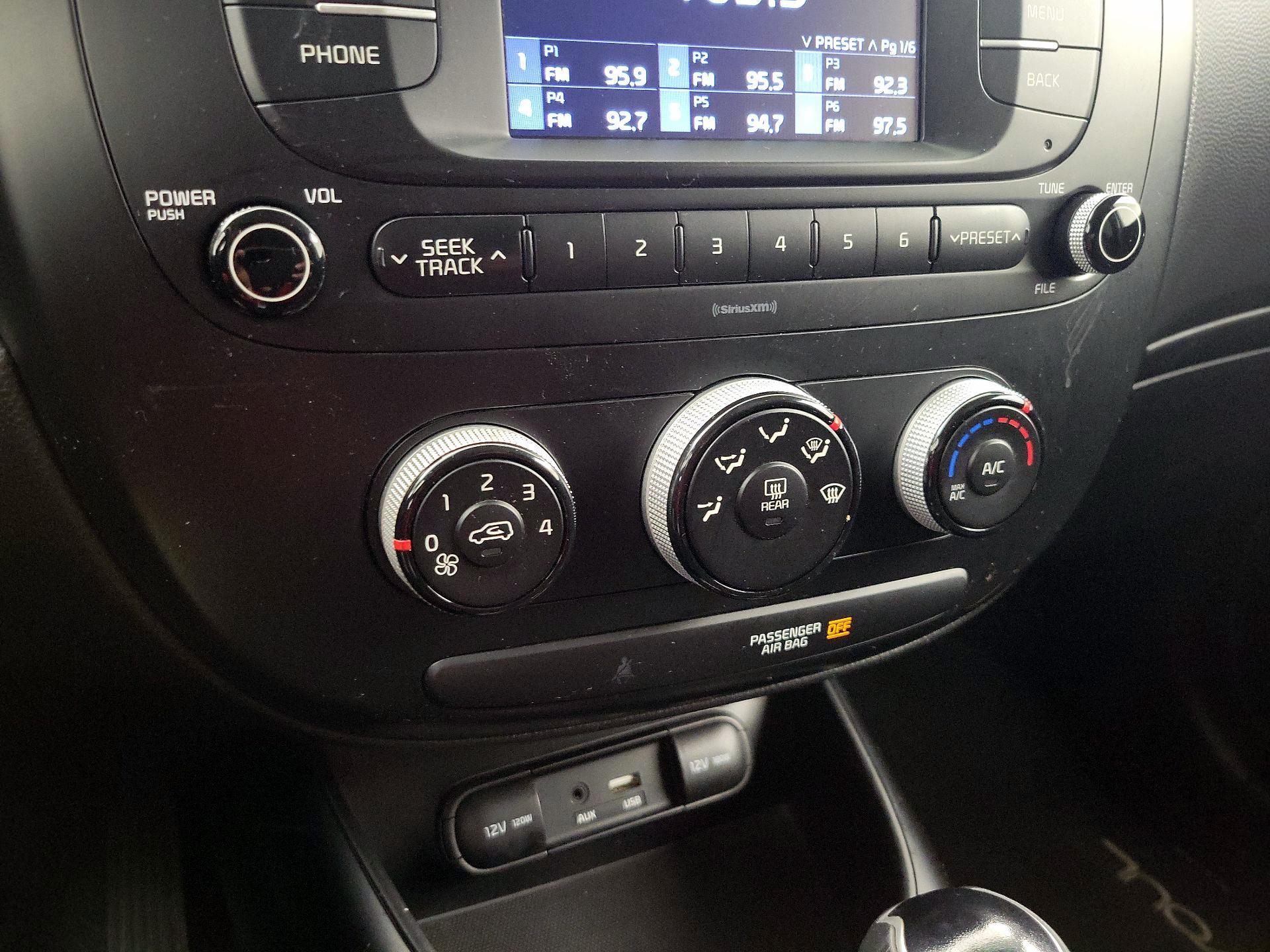 Thumbnail: 2018 Kia Soul - 15