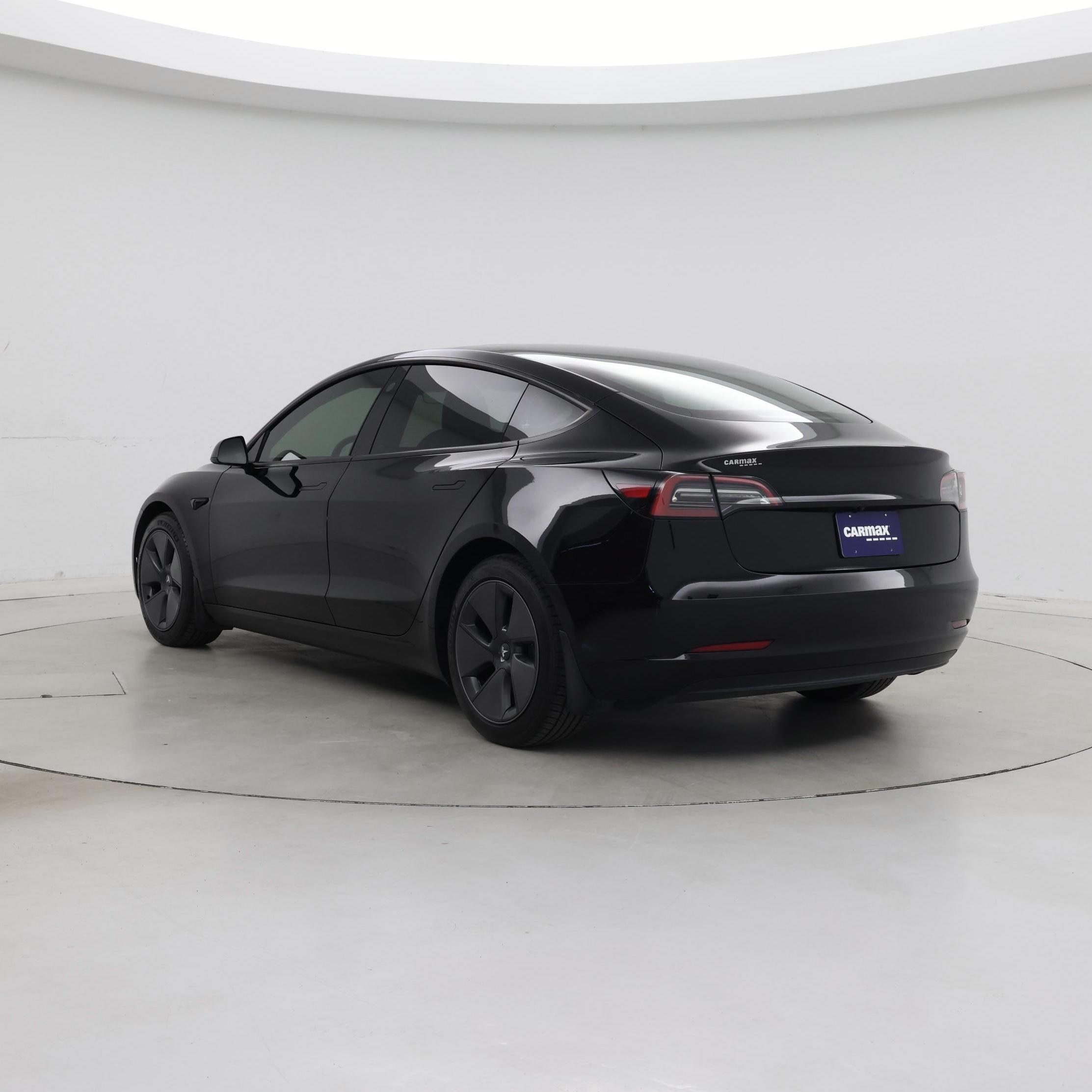 Thumbnail: 2023 Tesla Model 3 - 2