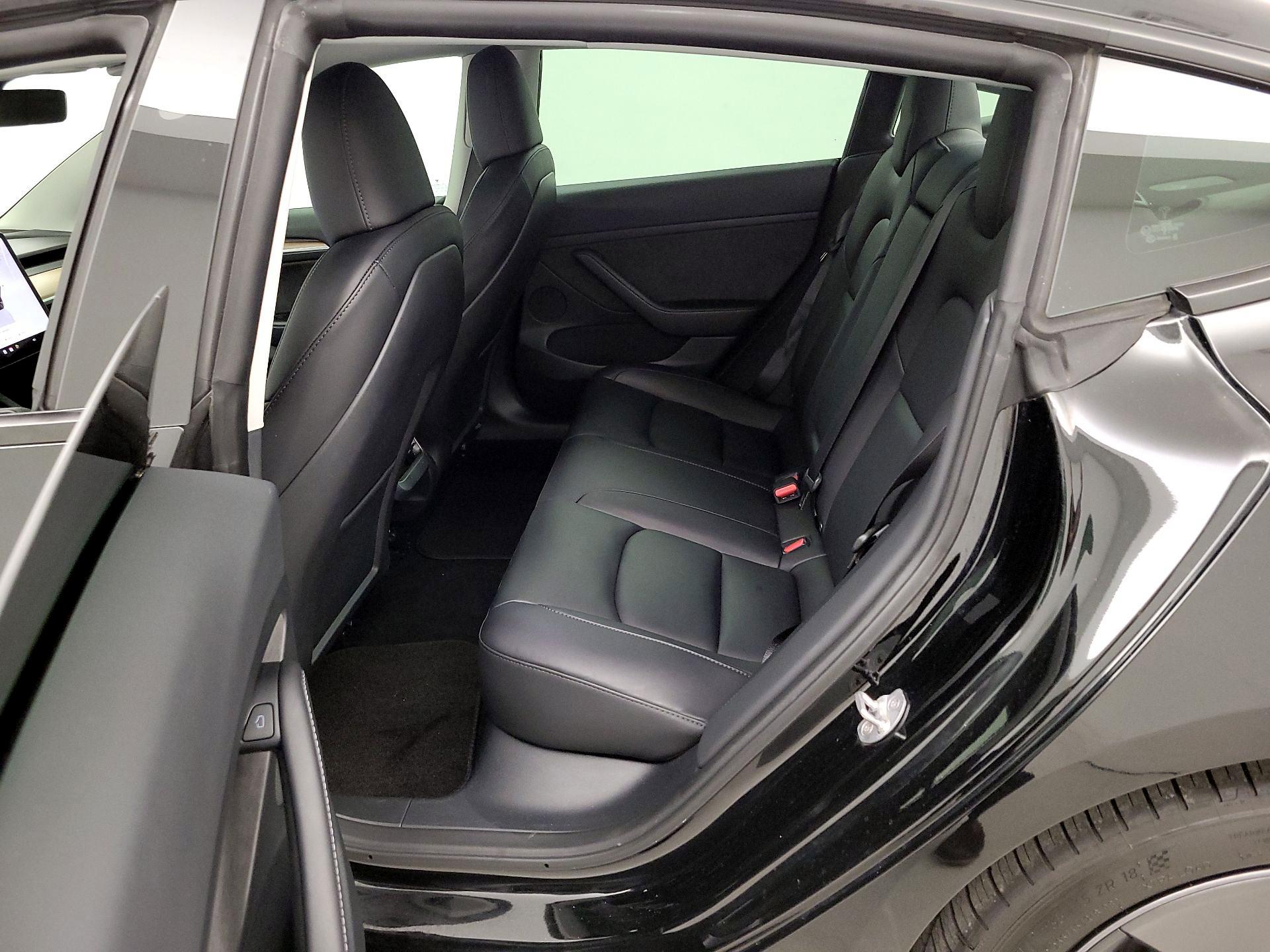 Thumbnail: 2023 Tesla Model 3 - 20