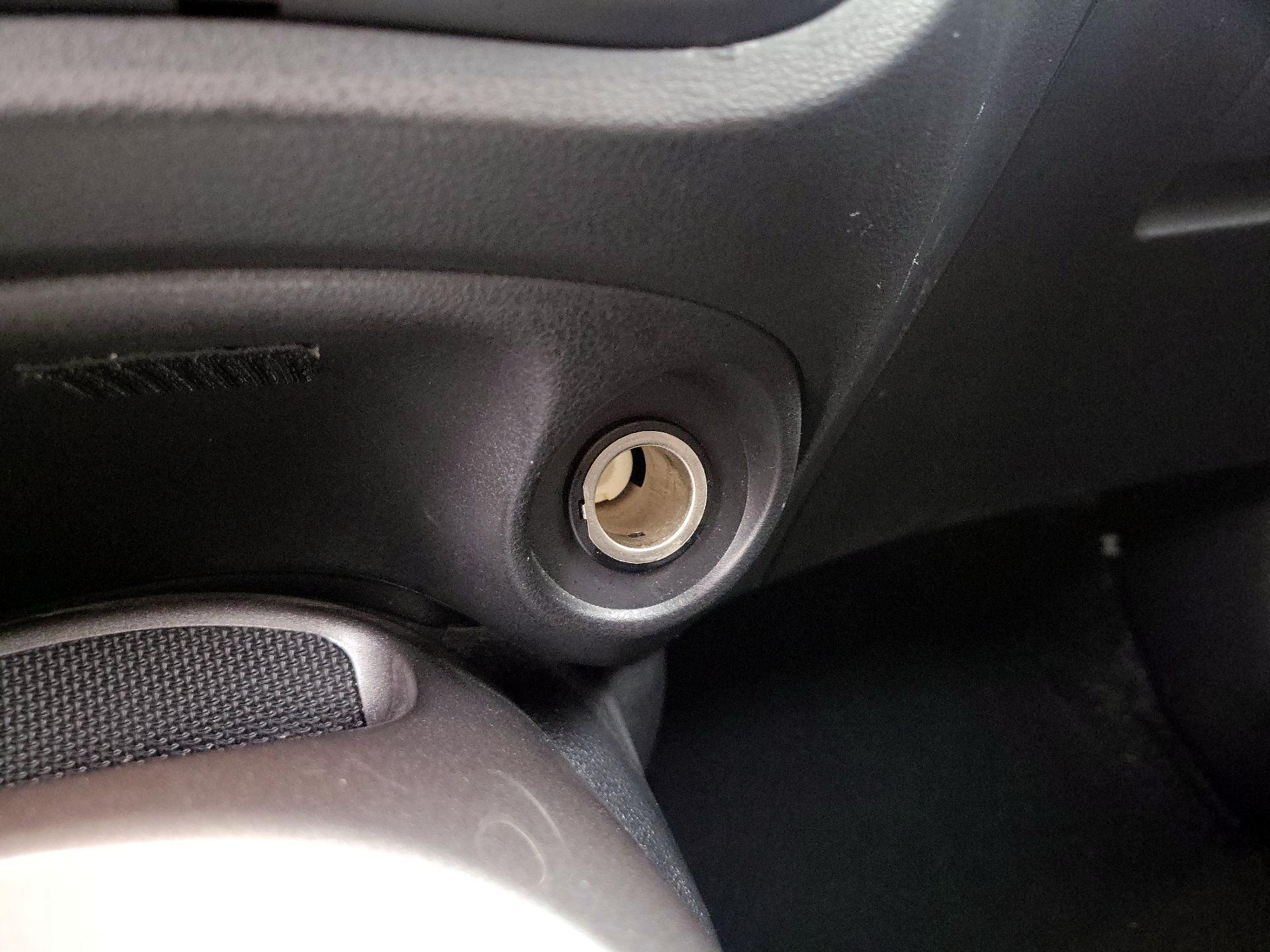 Thumbnail: 2014 Nissan Juke - 17