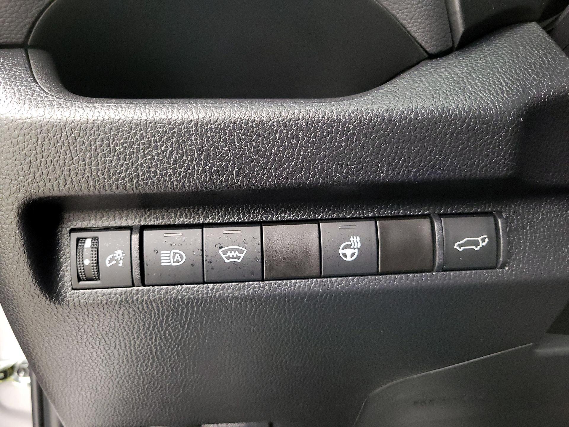 Thumbnail: 2023 Toyota RAV4 - 13