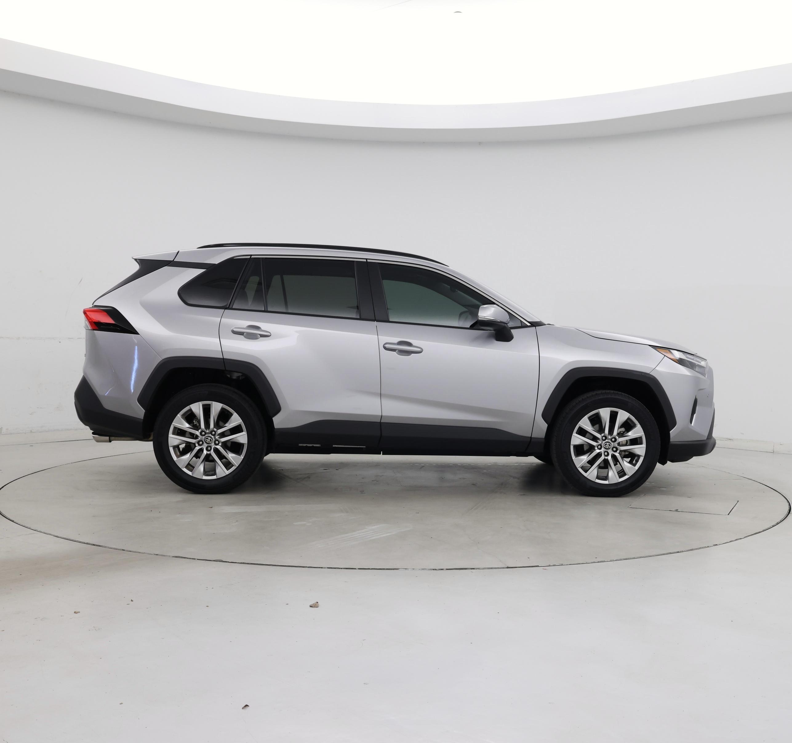 Thumbnail: 2023 Toyota RAV4 - 7