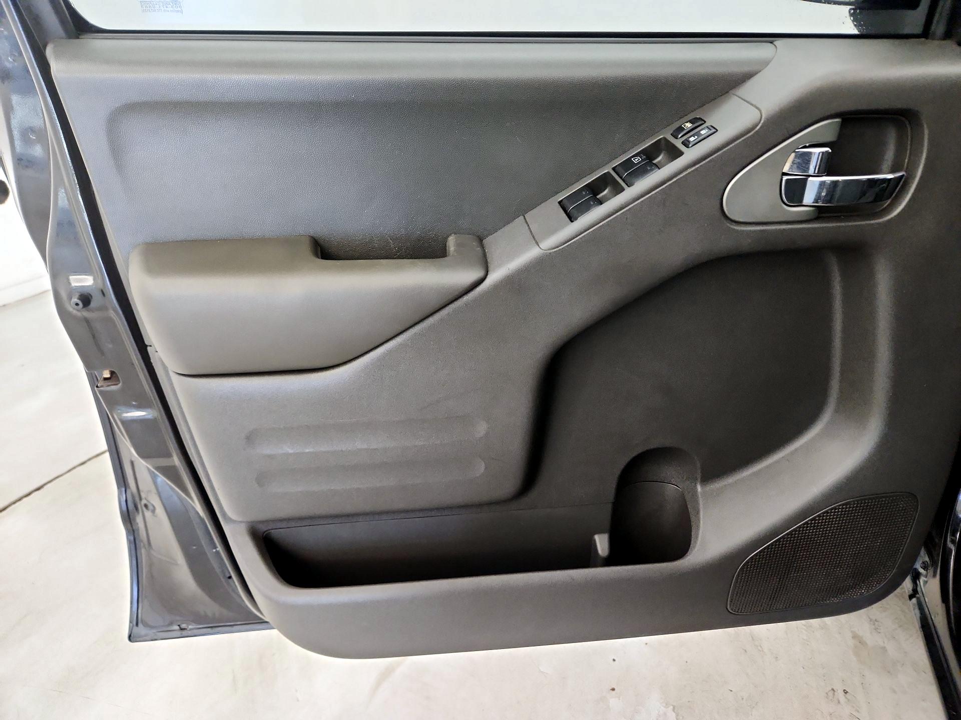 Thumbnail: 2018 Nissan Frontier - 12