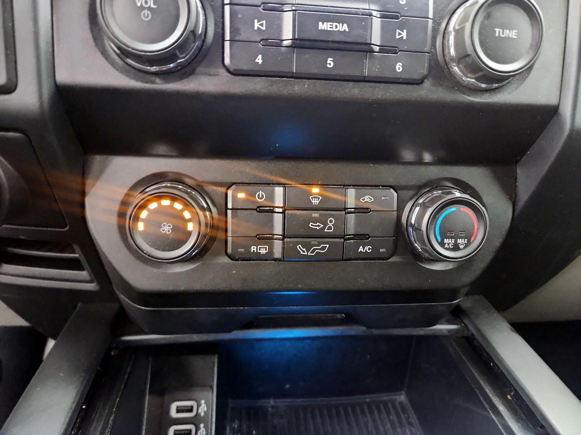 Thumbnail: 2020 Ford F-150 - 16