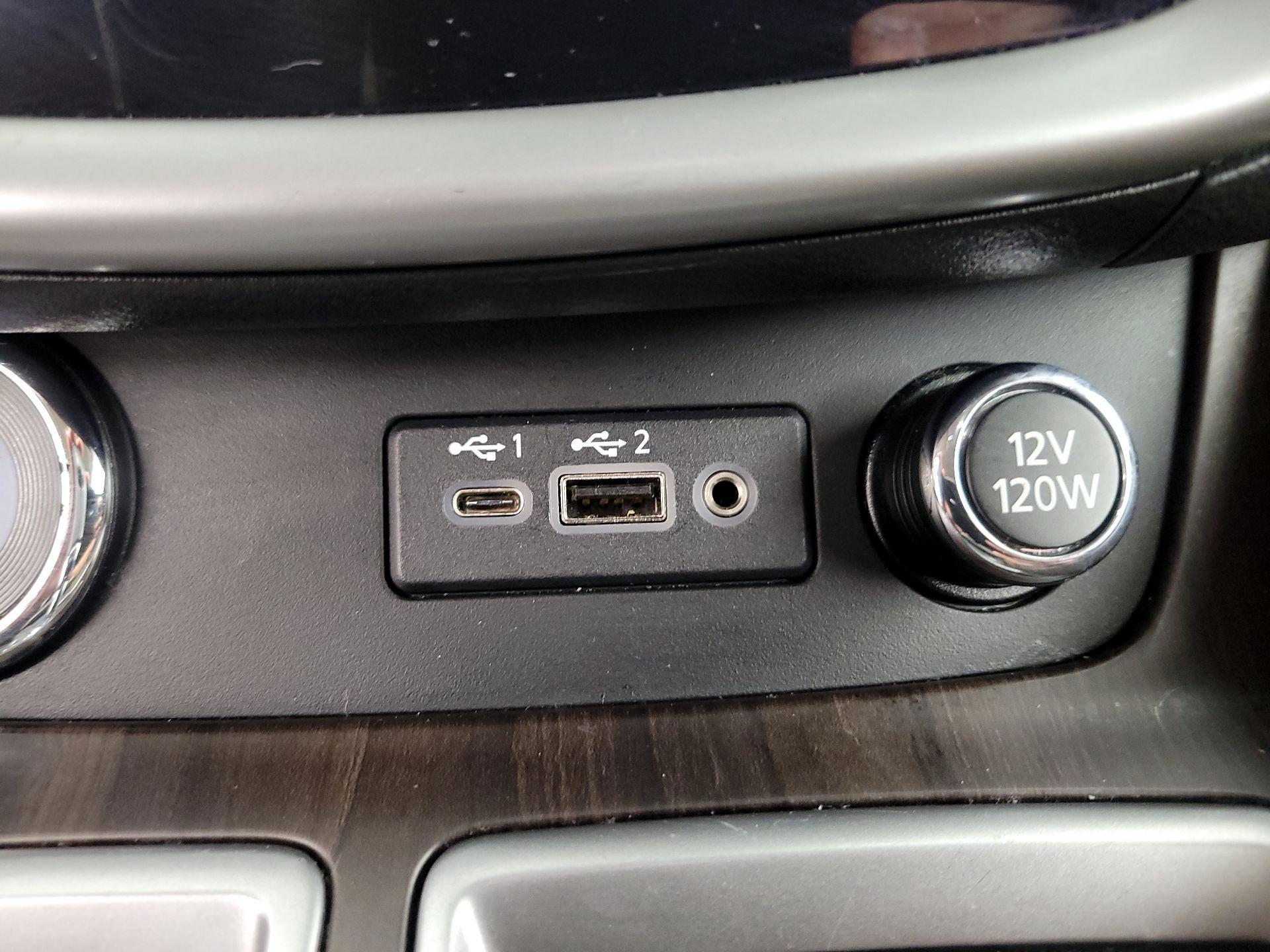 Thumbnail: 2021 Nissan Murano - 18