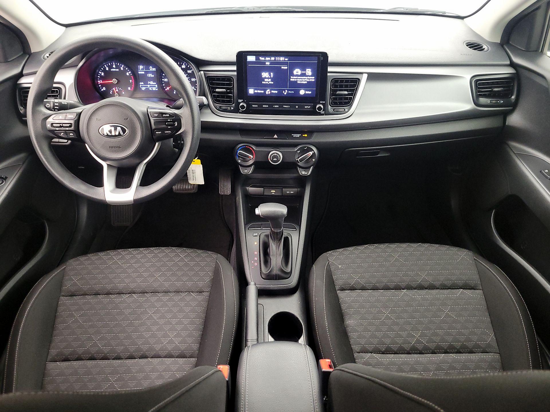 Thumbnail: 2021 Kia Rio - 9