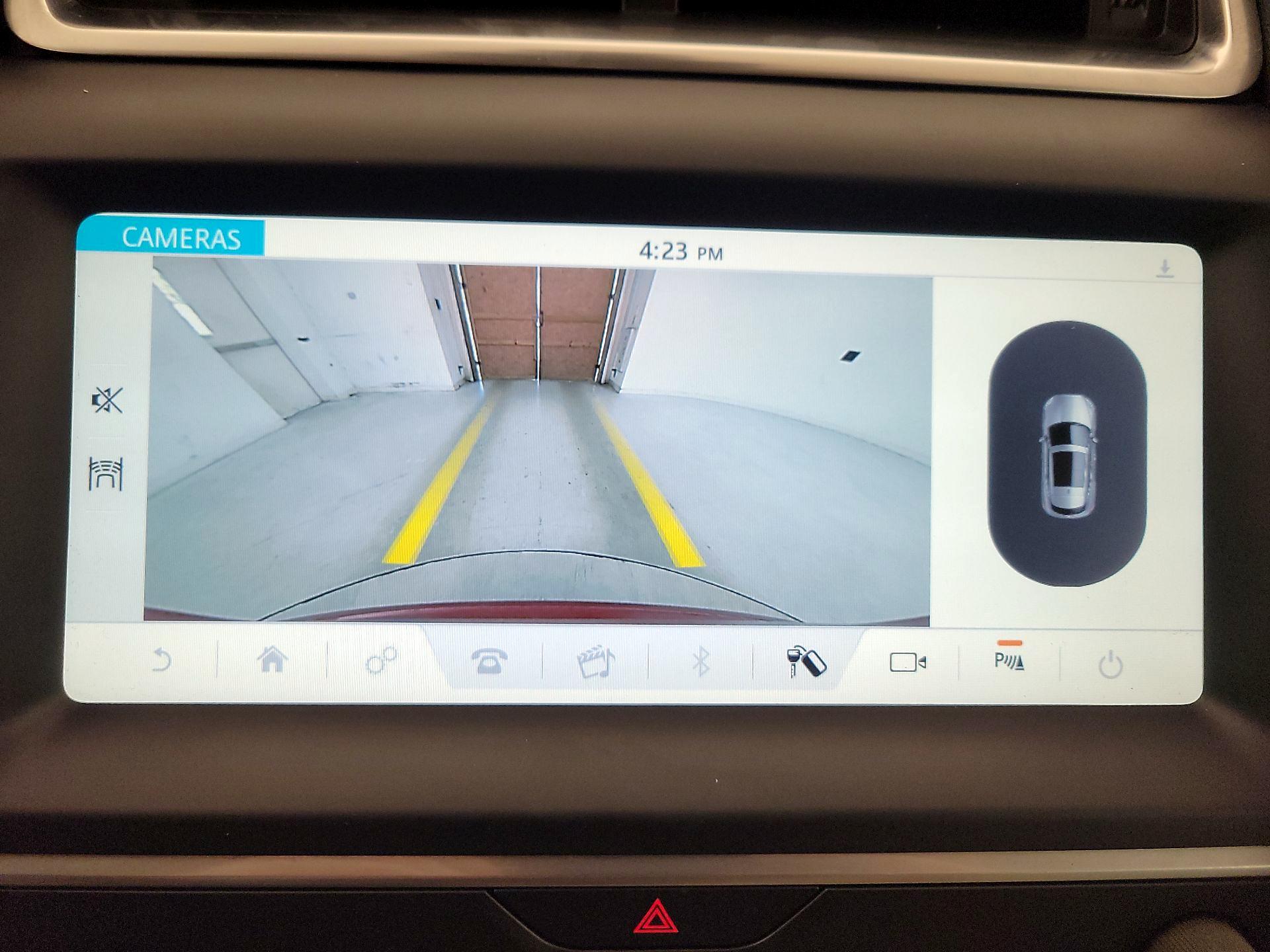 Thumbnail: 2020 Jaguar E-Pace - 14