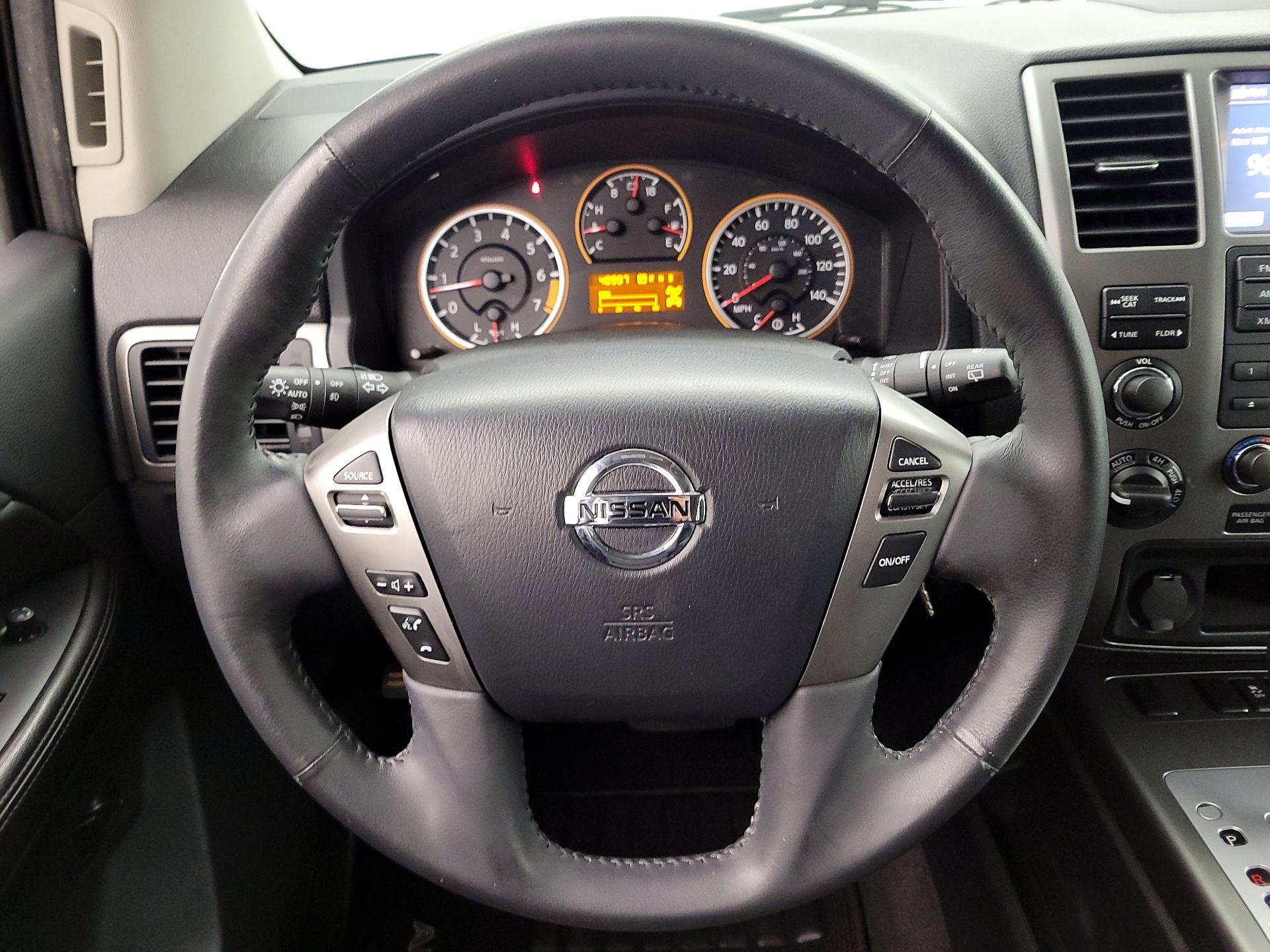 Thumbnail: 2014 Nissan Armada - 10