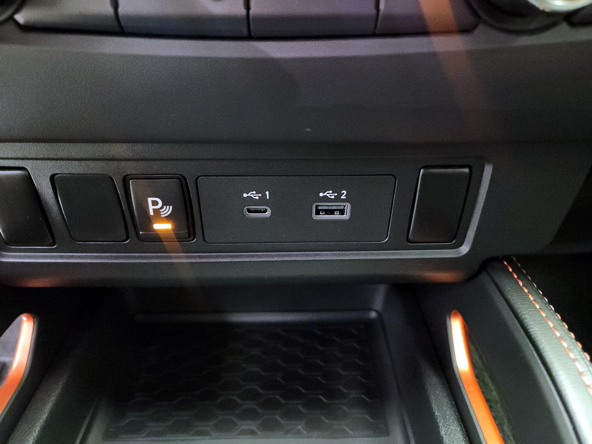 Thumbnail: 2025 Nissan Frontier - 18