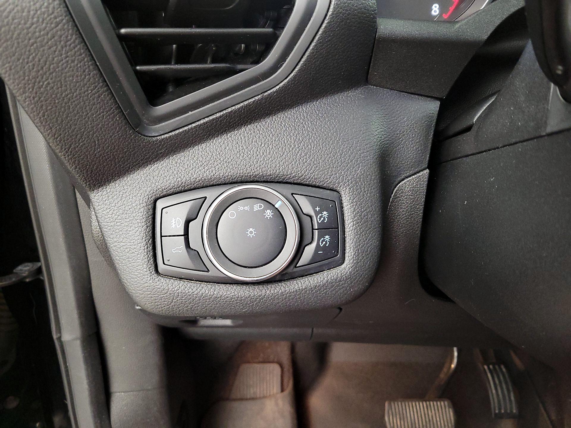 Thumbnail: 2018 Ford Escape - 13