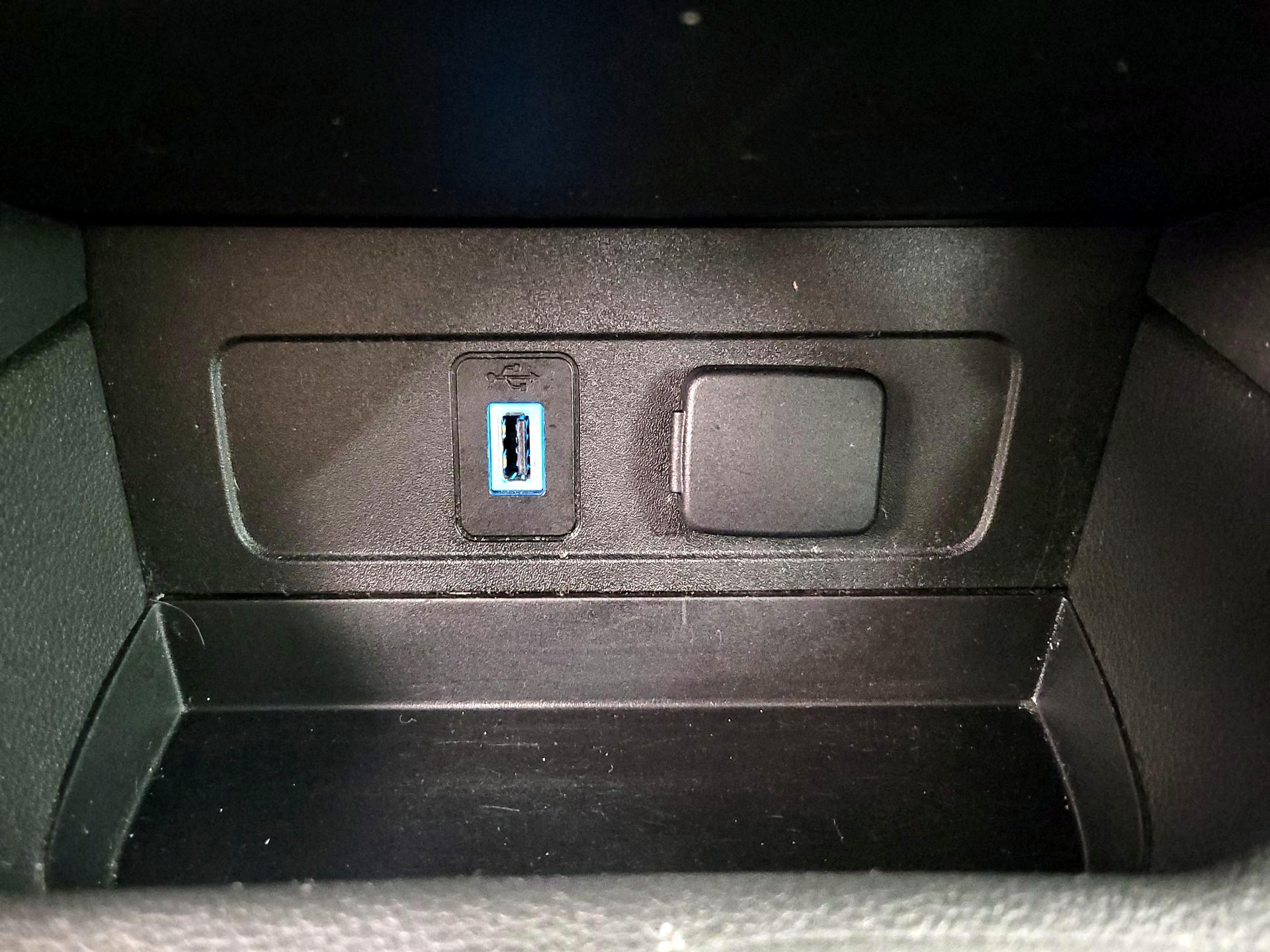 Thumbnail: 2018 Ford Escape - 18