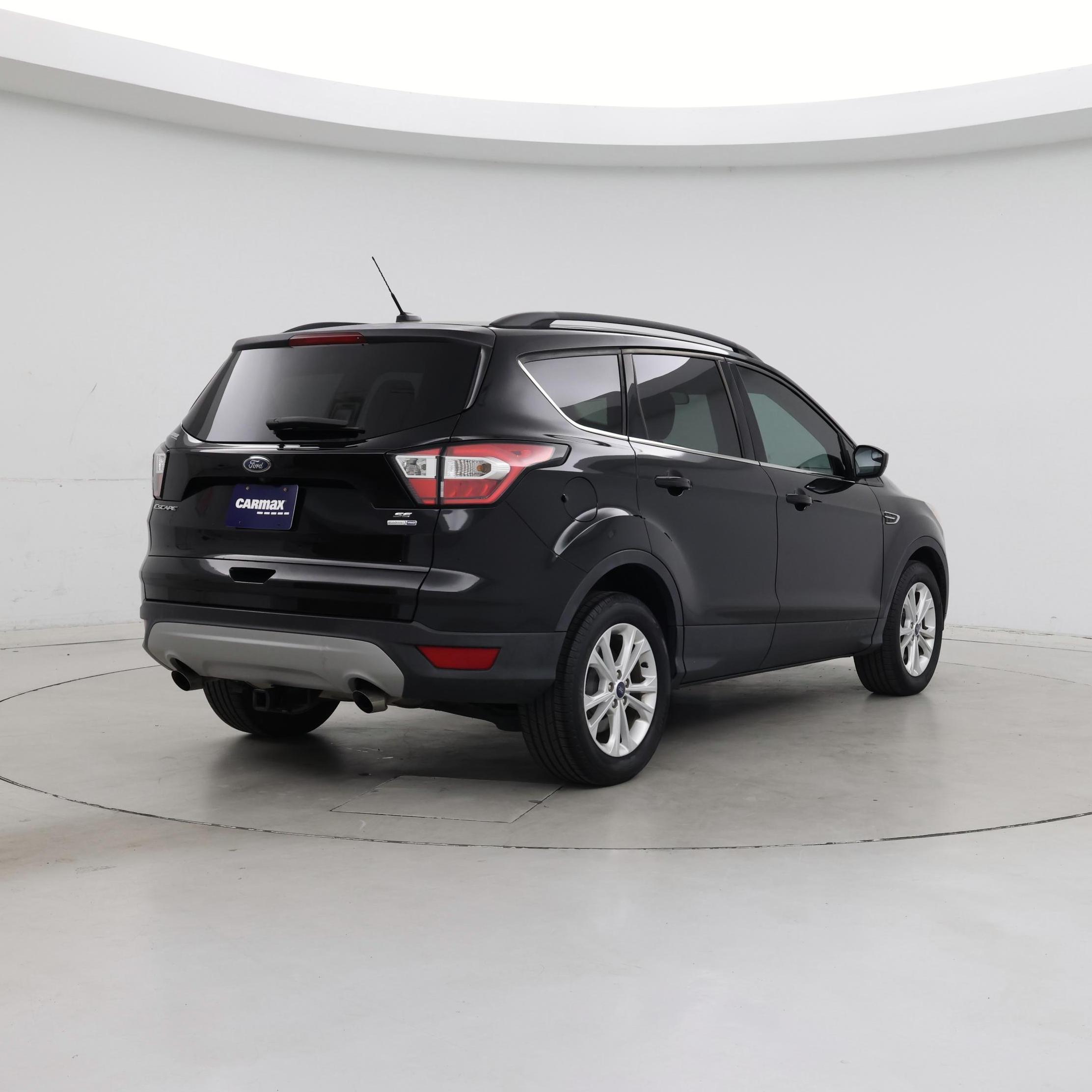 Thumbnail: 2018 Ford Escape - 8