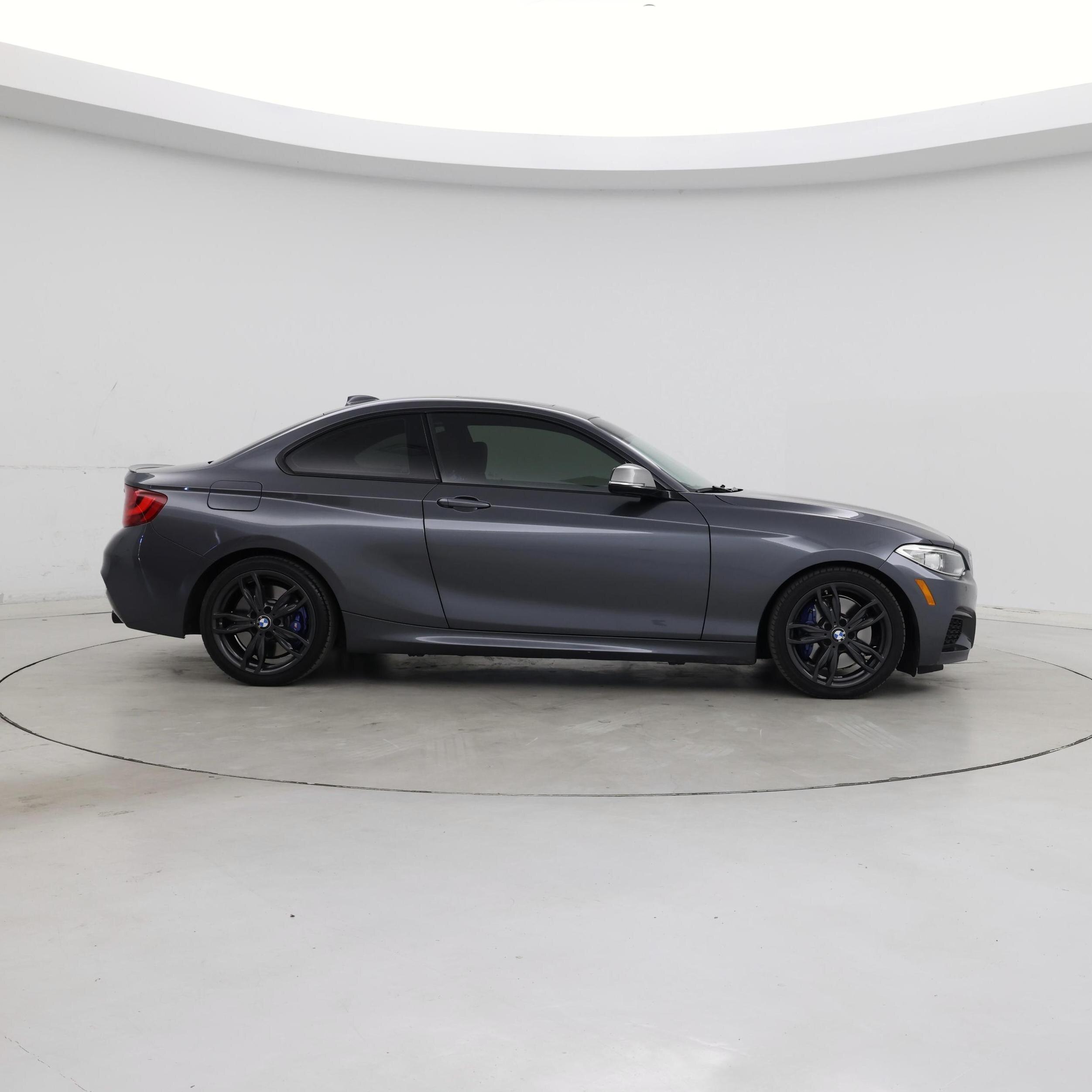 Thumbnail: 2017 BMW 2 Series - 7