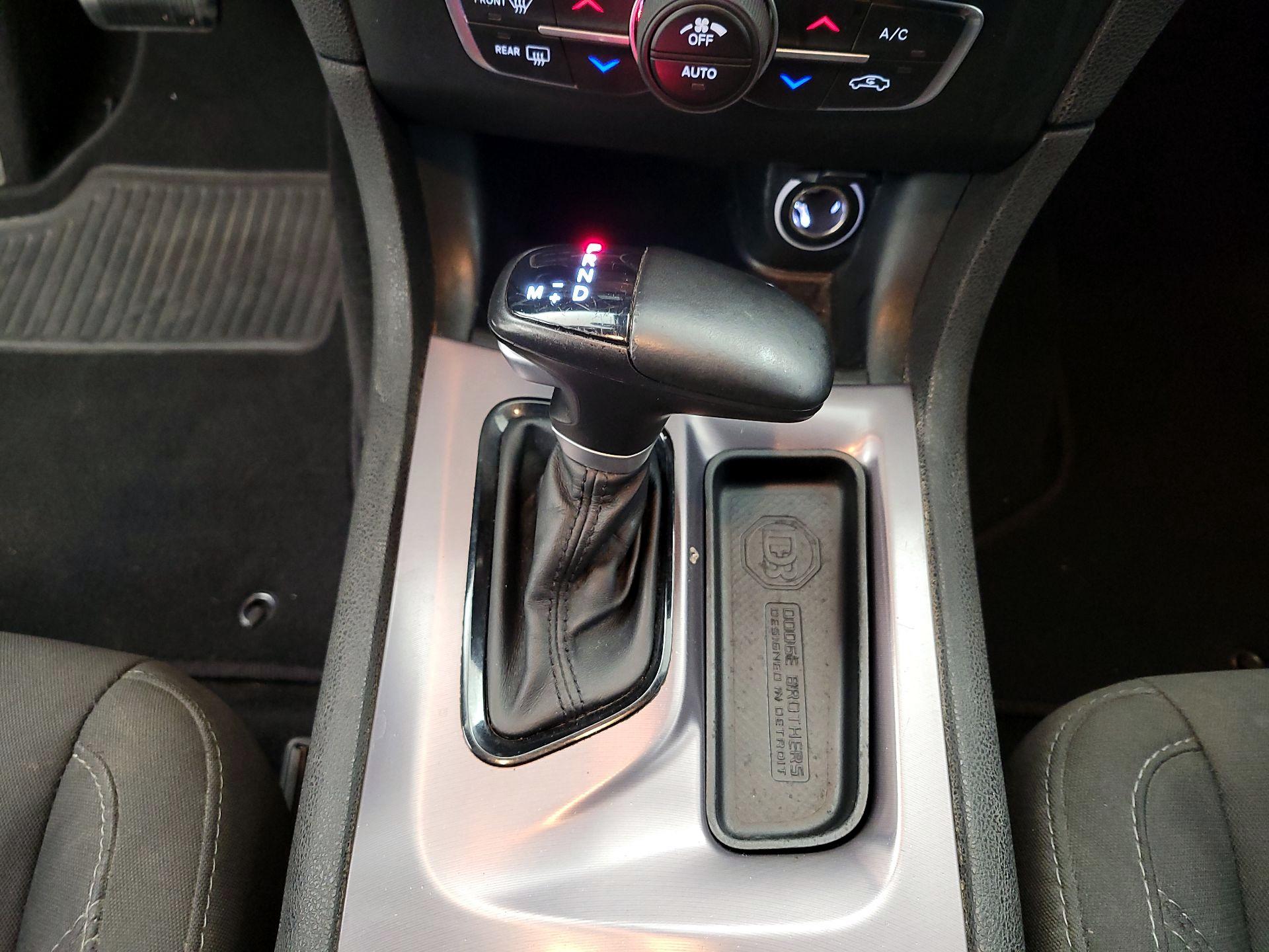 Thumbnail: 2019 Dodge Charger - 17