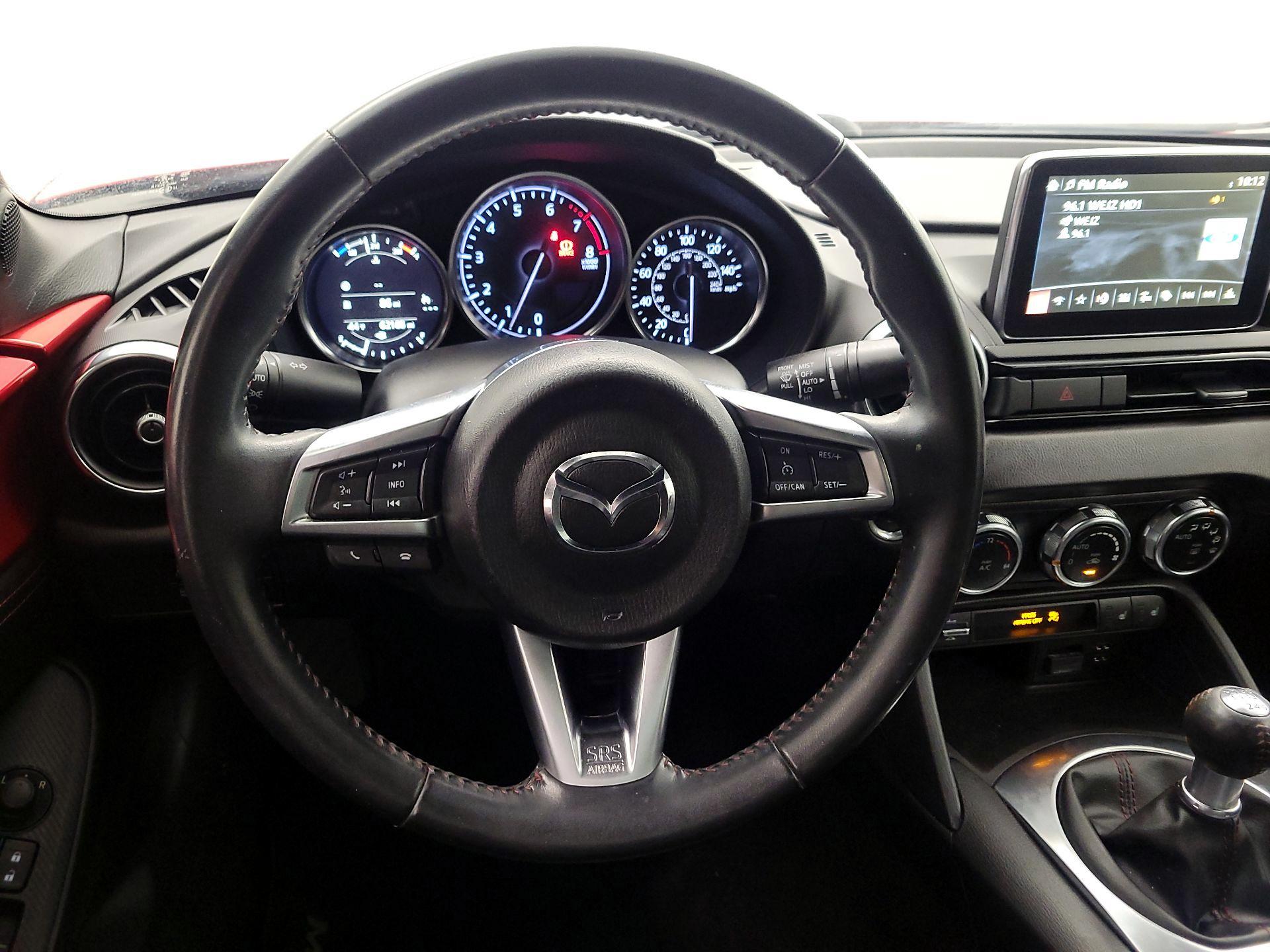 Thumbnail: 2017 Mazda MX-5 Miata - 10