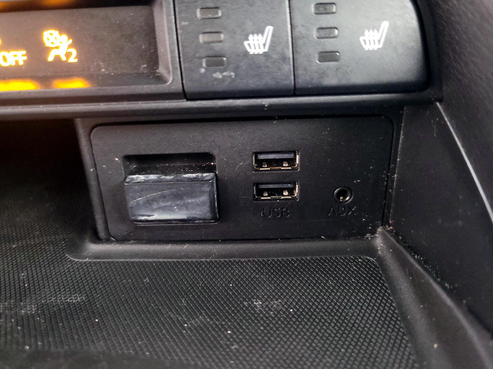 Thumbnail: 2017 Mazda MX-5 Miata - 18