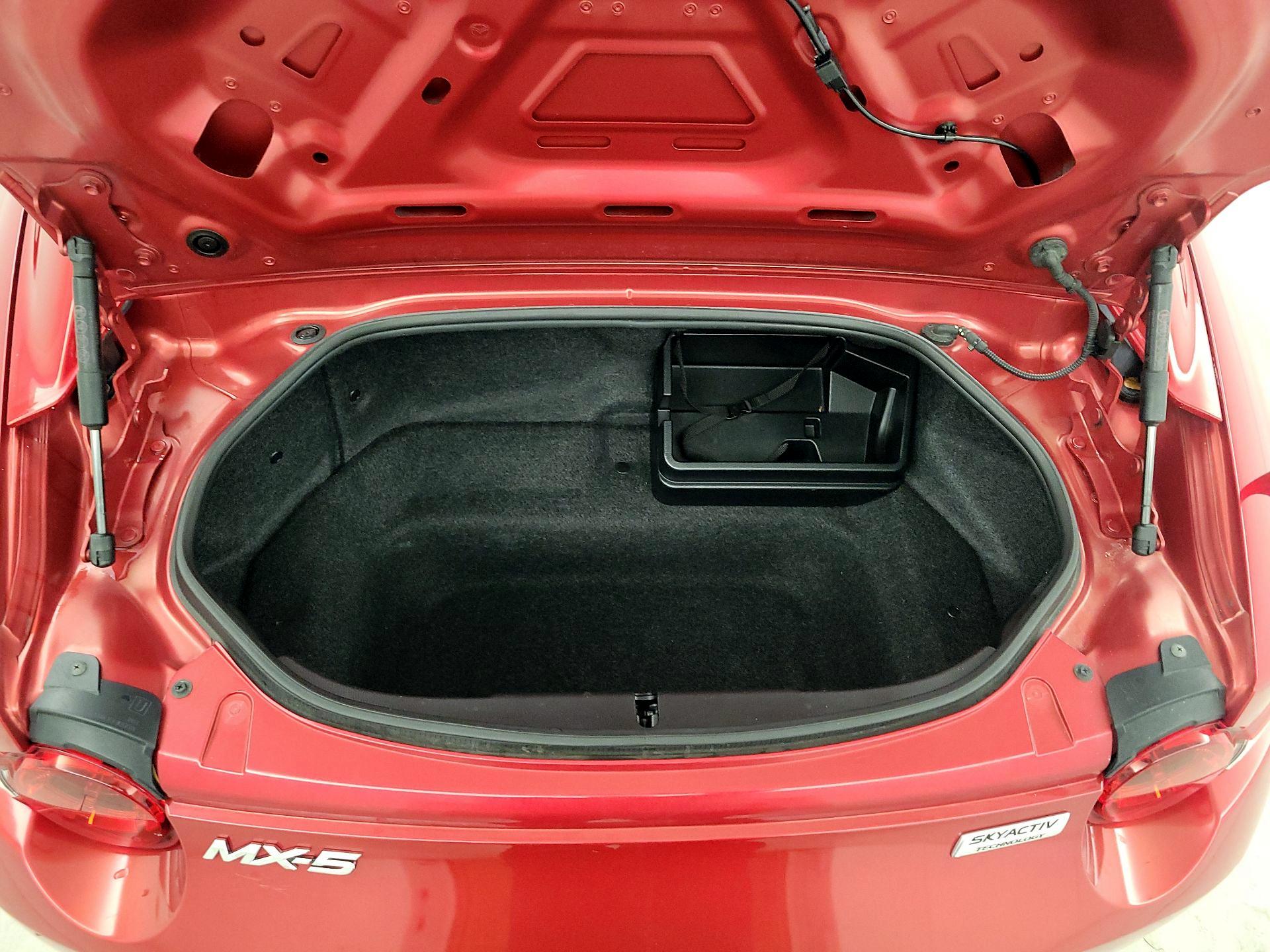 Thumbnail: 2017 Mazda MX-5 Miata - 19